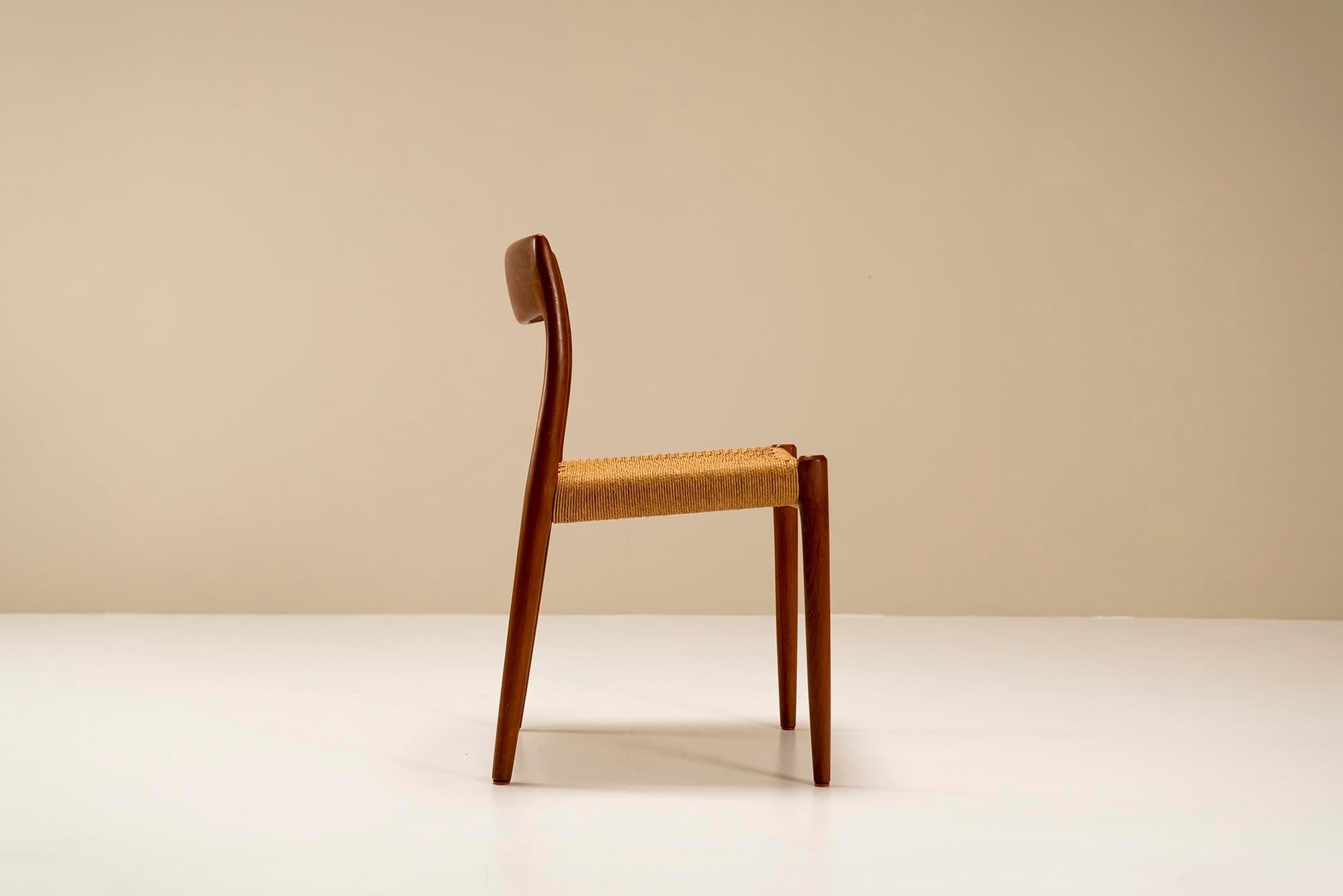 Set of Six 'Model 77' Dining Chairs in Teak by Niels Otto Møller, Denmark, 1950s For Sale 6