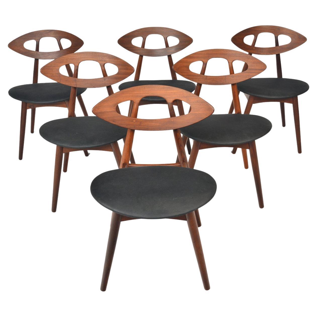 Set of Six Model 84 Eye Chairs in Oak by Ejvind A. Johansson