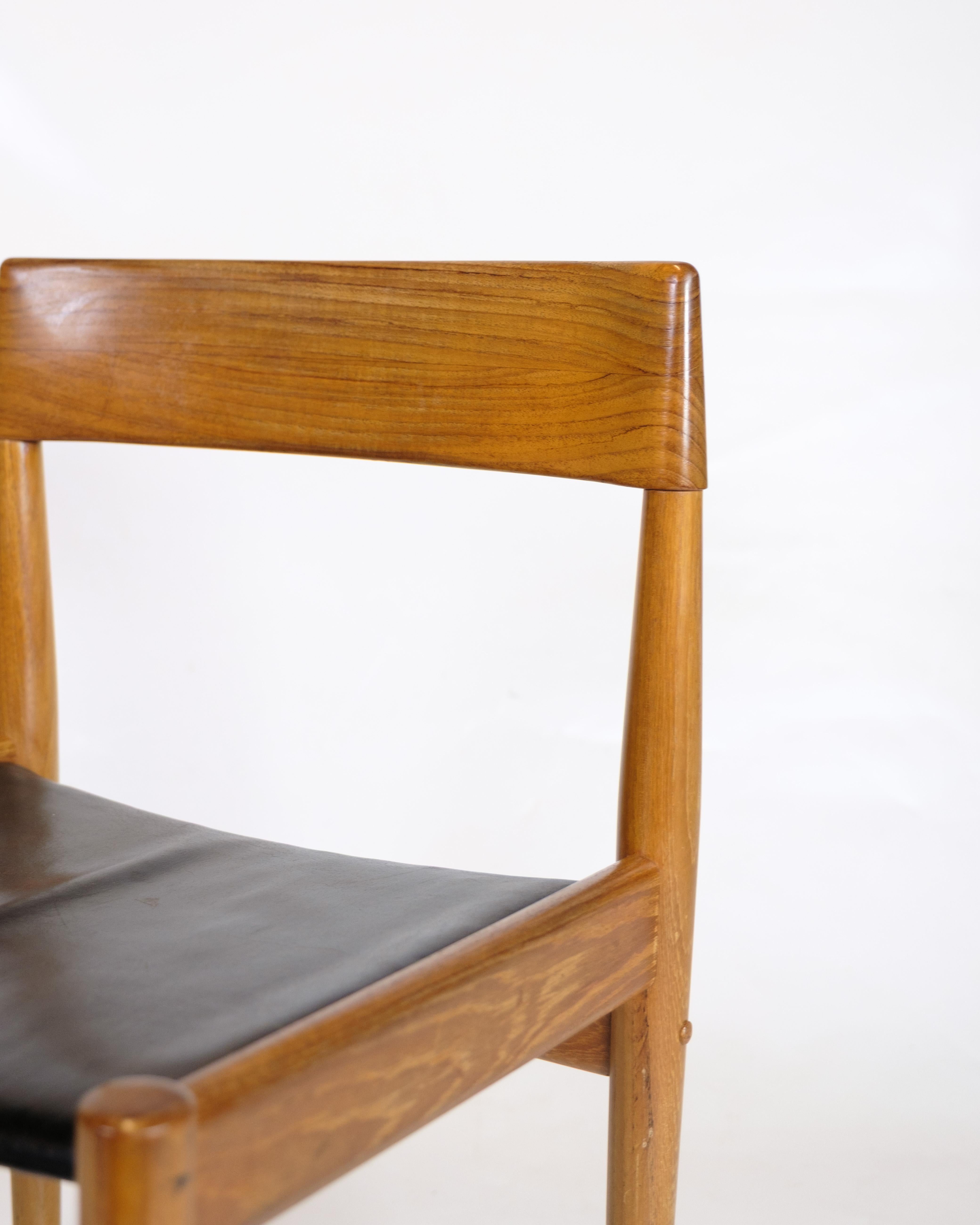 Set Of Six Model P H 3-2 Chairs By Grete Jalk In Teak & Black Leather seats In Good Condition For Sale In Lejre, DK