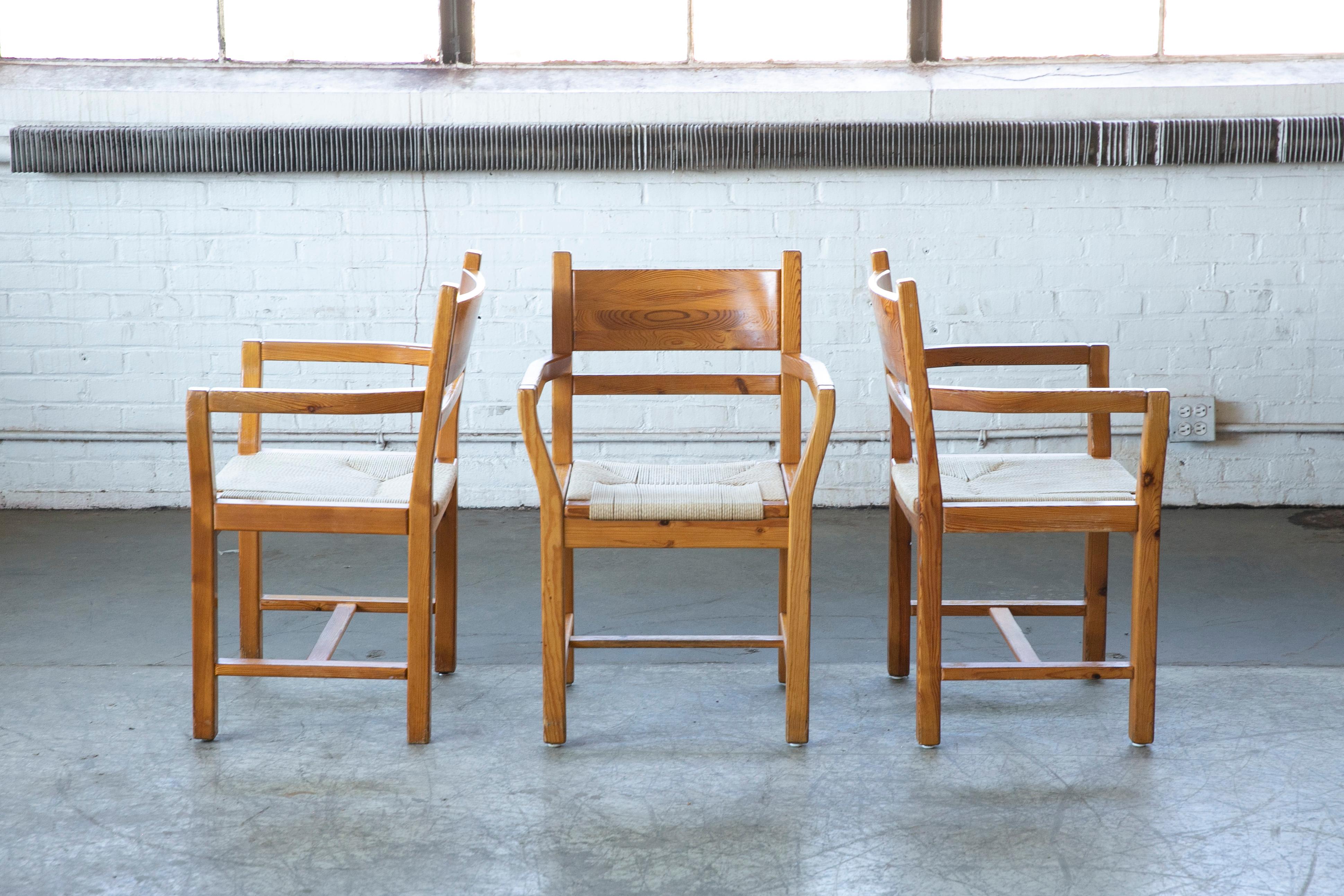 Set of Six Modern Danish Dining Chairs in Solid Pine and Papercord For Sale 3