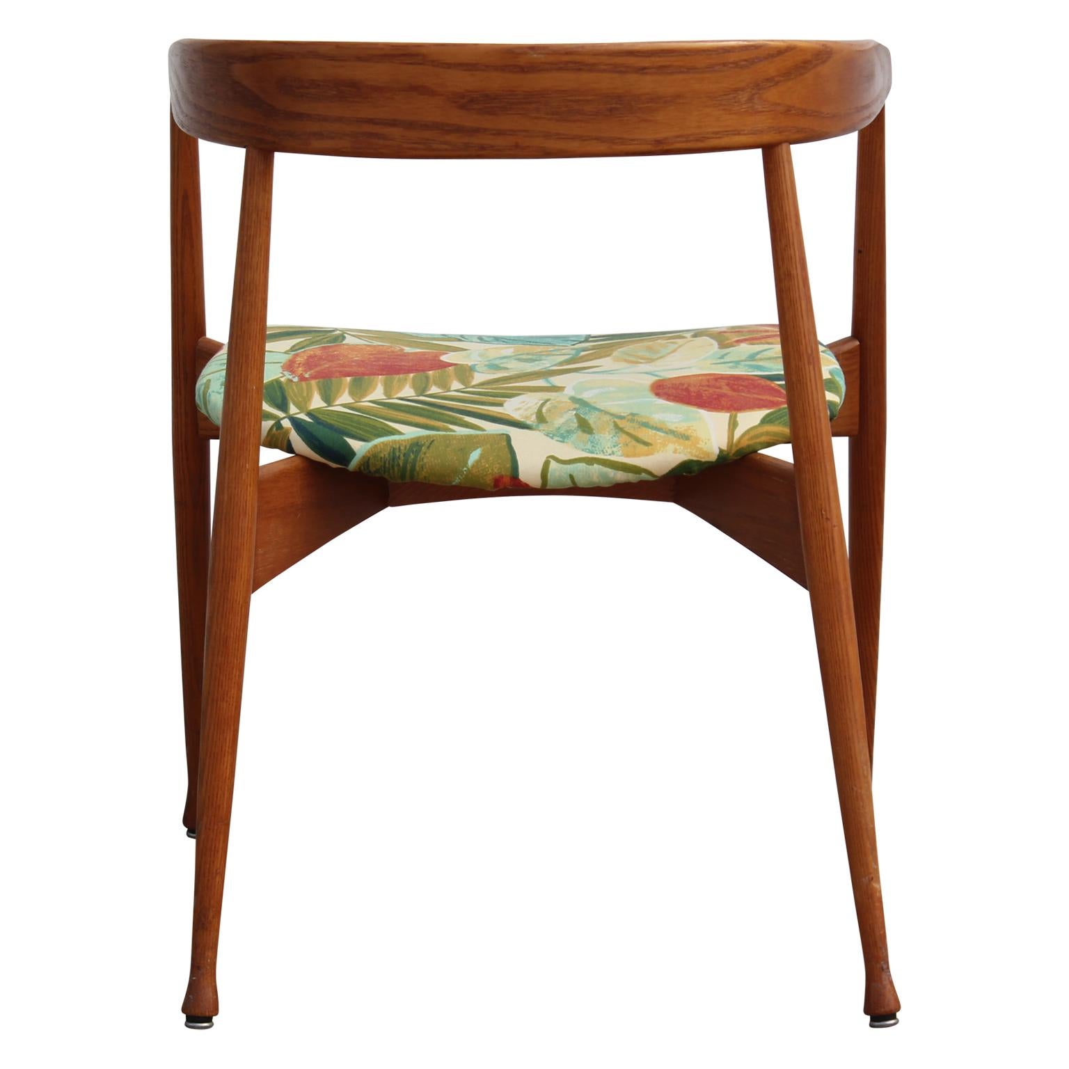 Mid-20th Century Set of Six Modern Oak Horseshoe Back Dining Chairs Hans Wegner Style