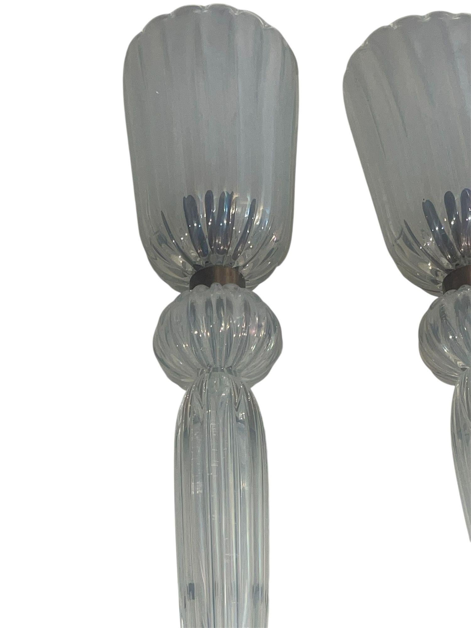 Juego de Seis Lámparas Modernistas de Cristal de Murano Celadón Opalino y Latón - Siglo XXI en Excelente estado para la venta en Los Angeles, CA