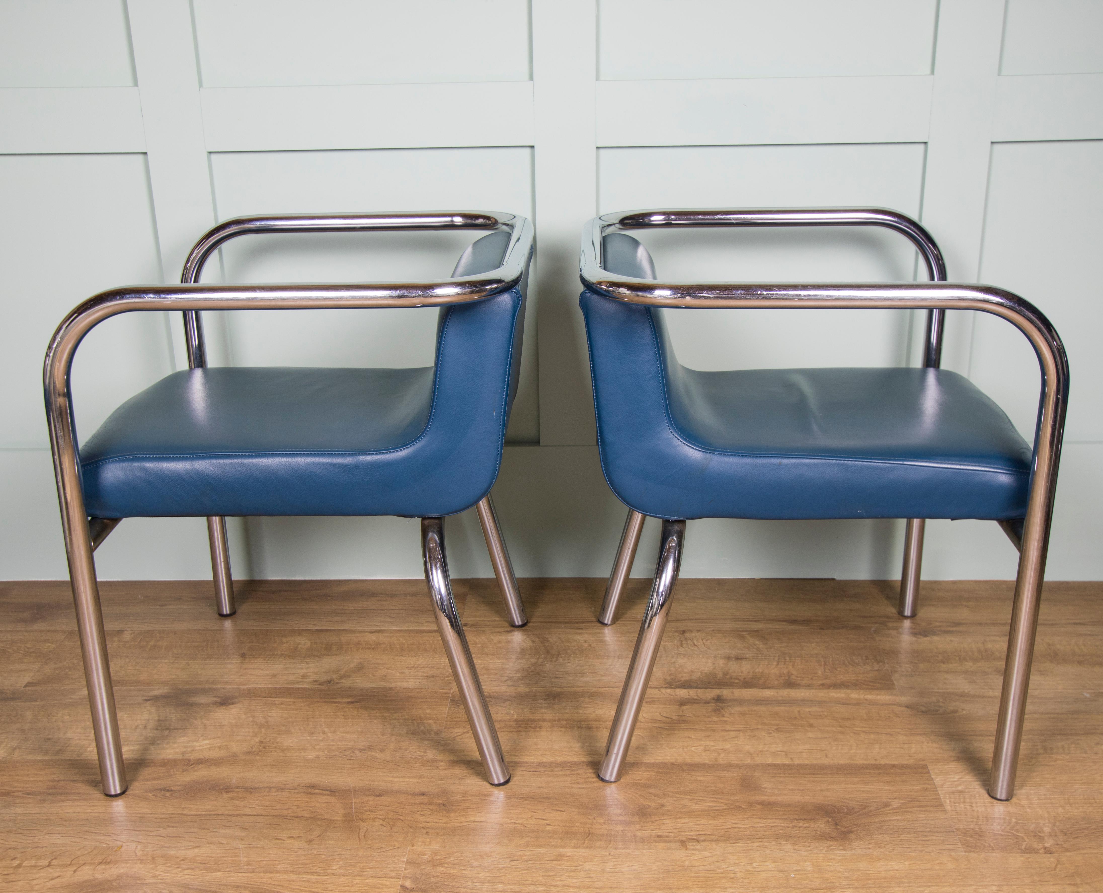 Mid-Century Modern Set of Six Modernist tubular Steel chairs with Blue Leather seats