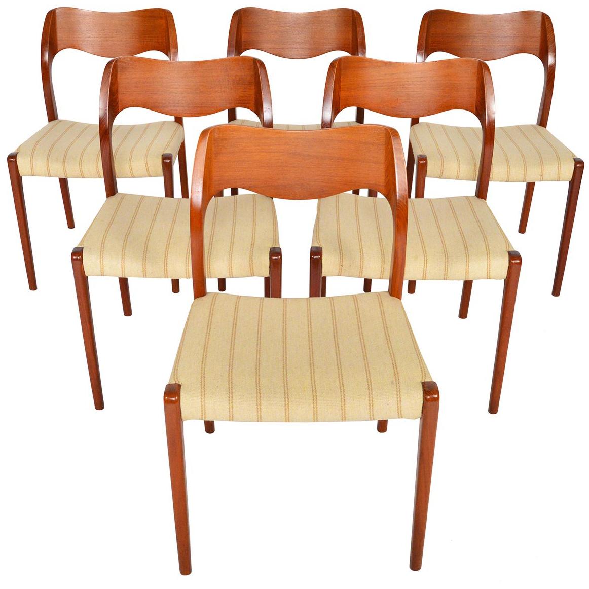 Set of Six Moller Model 71 Teak Dining Chairs