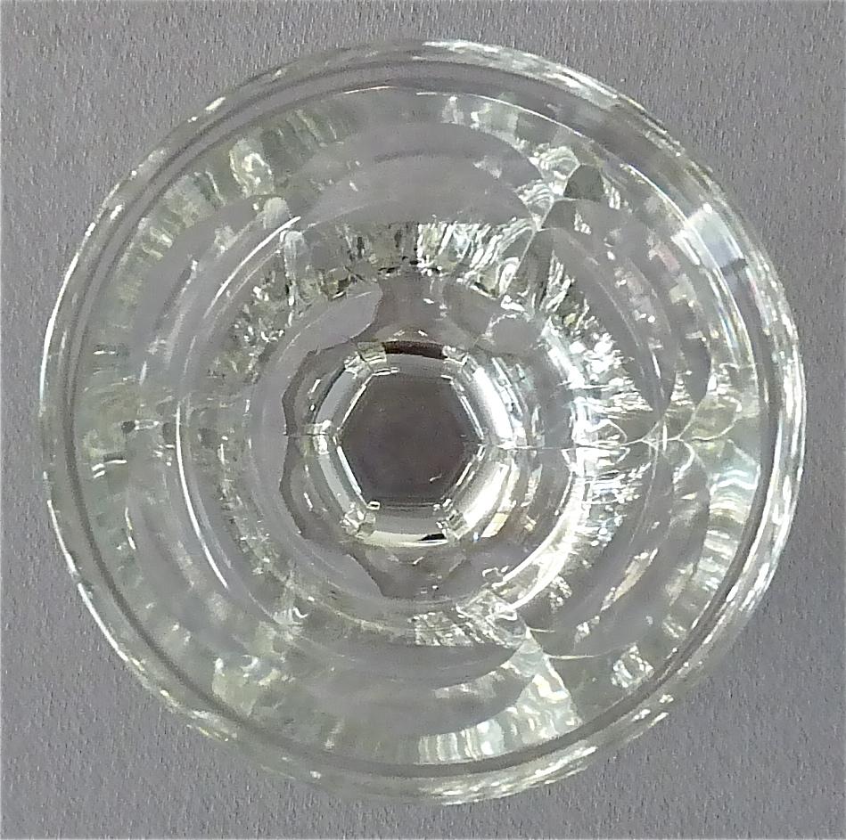 Cristal Ensemble de six verres à liqueur Moser Art Déco en cristal taillé à facettes de style Baccarat 1920 en vente