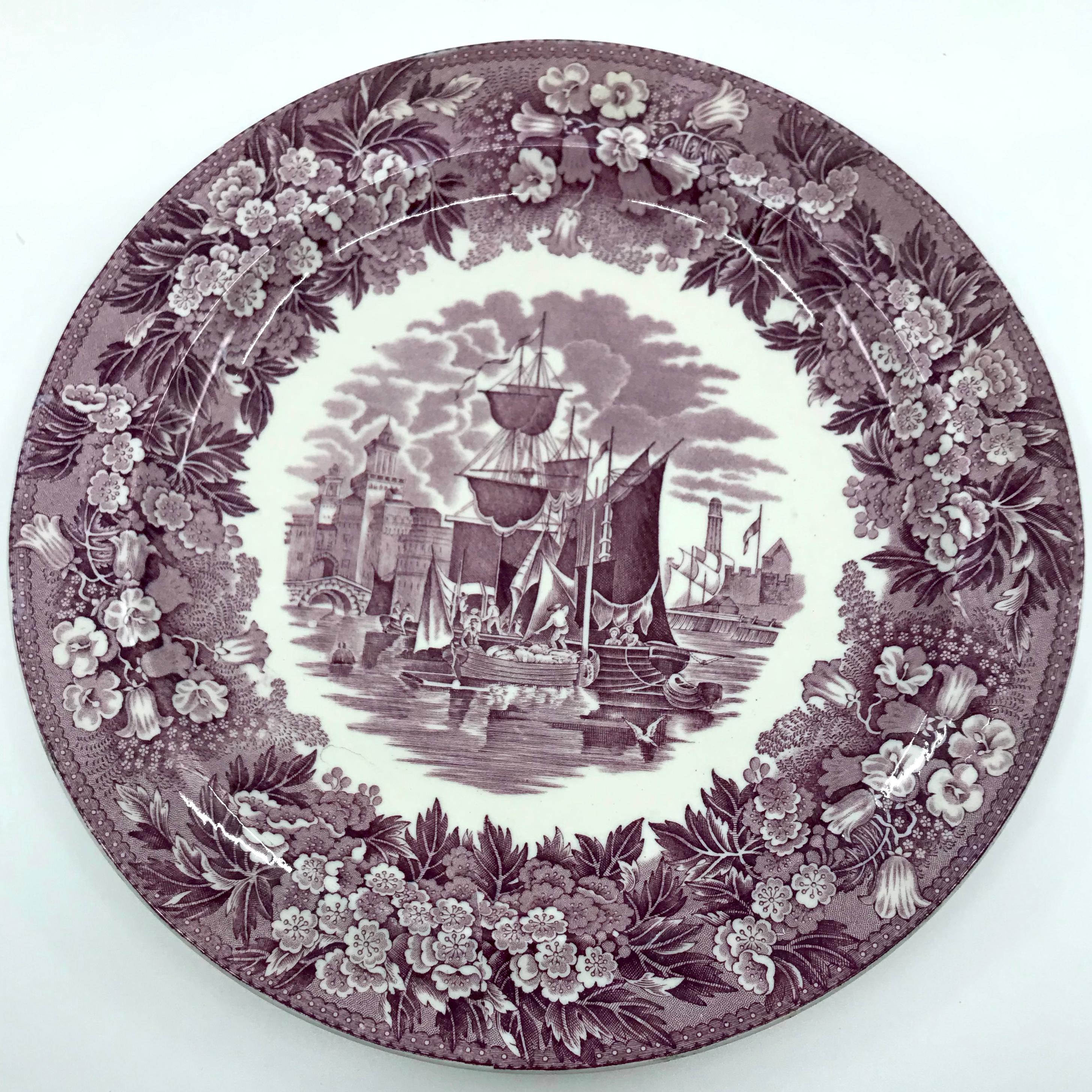 Porcelaine Ensemble de six assiettes Ferrara Mulberry violet Wedgwood en vente
