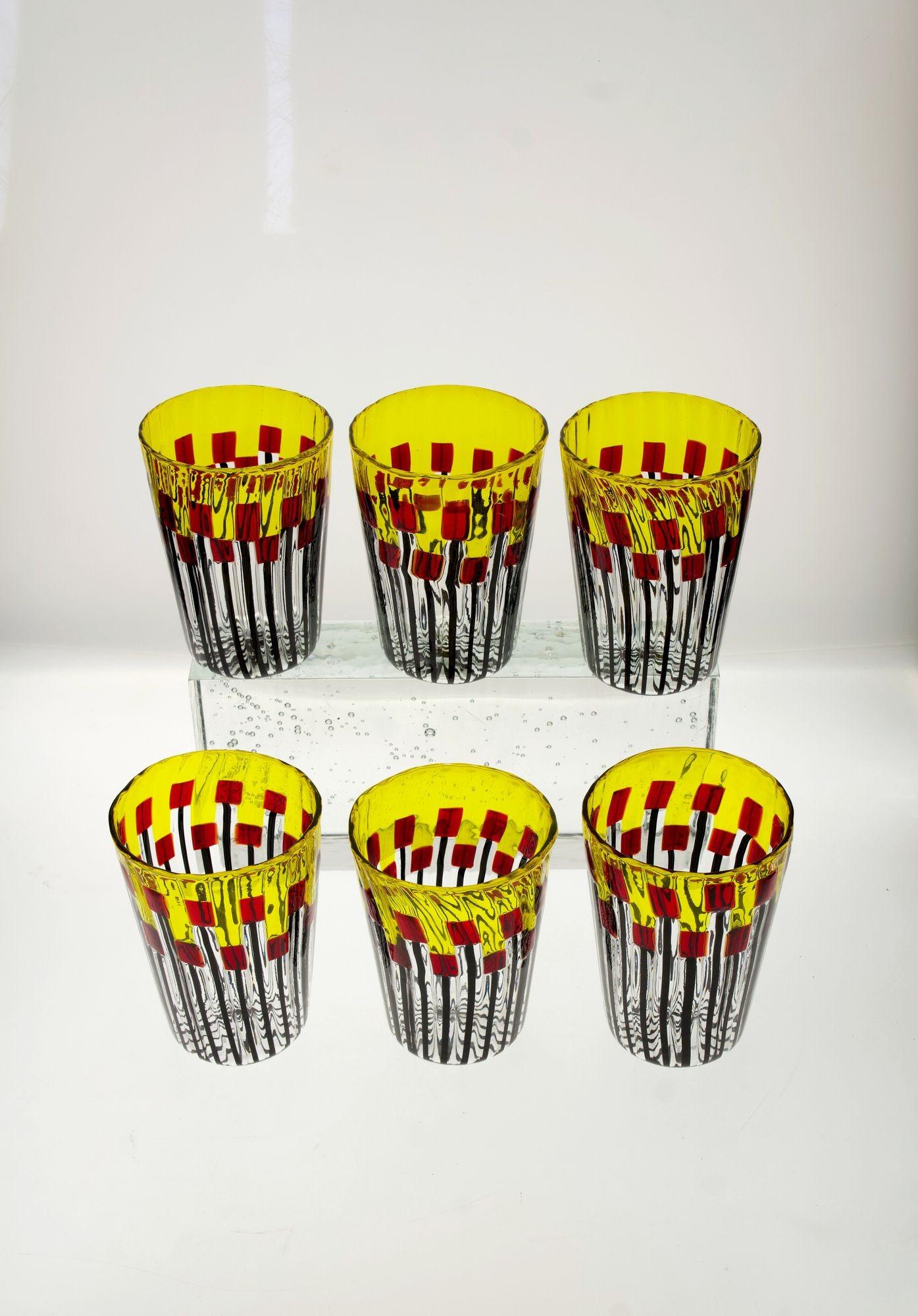 Satz von sechs Murano-Glasbechern, Mohnfeld bei Sonnenaufgang im Angebot 2
