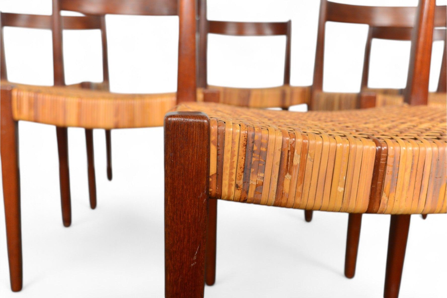 Mid-Century Modern Ensemble de six chaises de salle à manger Nanna Ditzel modèle 110 en teck + rotin en vente