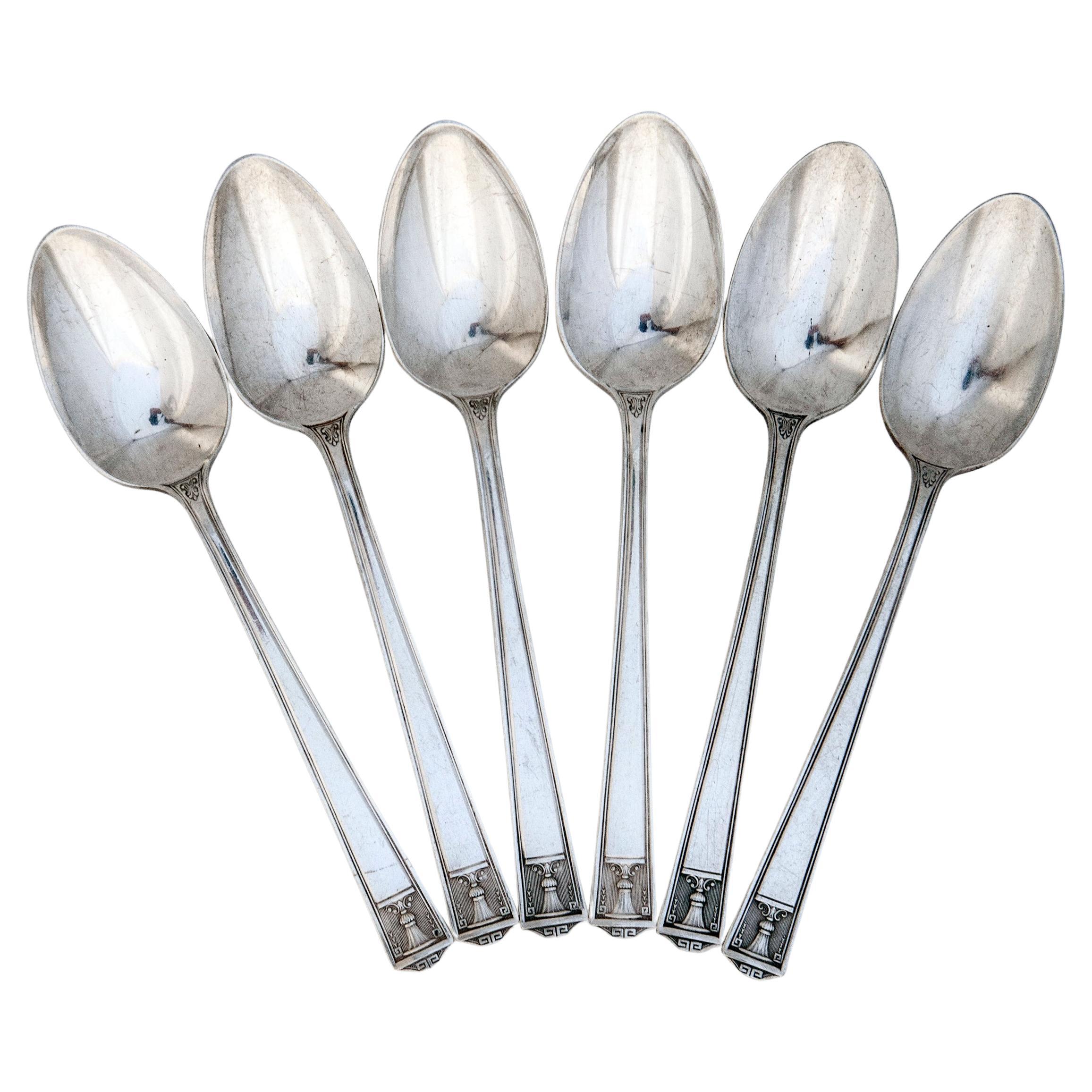 Set of Six Neoclassical 20th Century teaspoons by Holmes & Edwards. For Sale