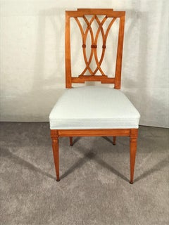 Ensemble de six chaises néoclassiques, Allemagne, datant d'environ 1810