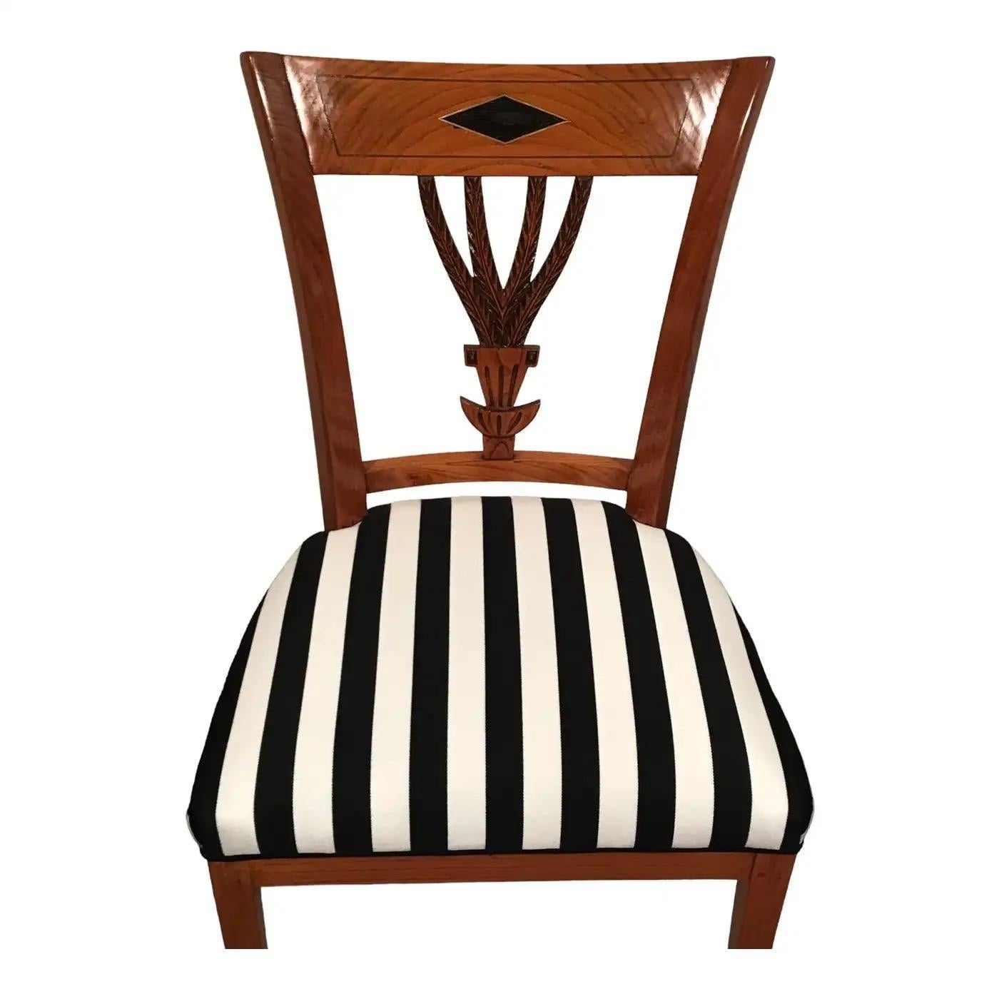 Veneer Set of six Neoclassical Dining Room Chairs, Germany 1810-30 For Sale