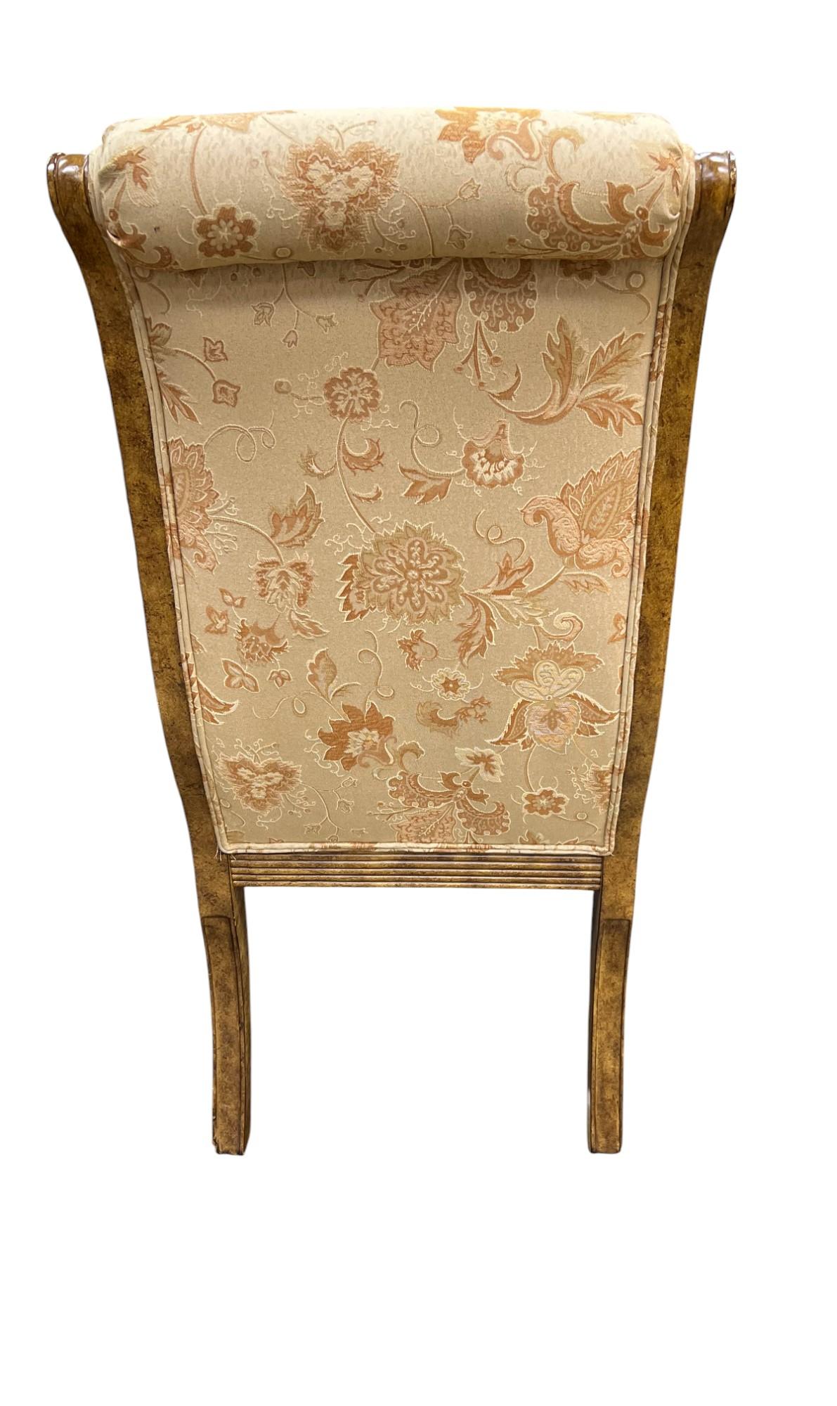 Set di sei sedie da pranzo neoclassiche con schienale alto in vendita 7