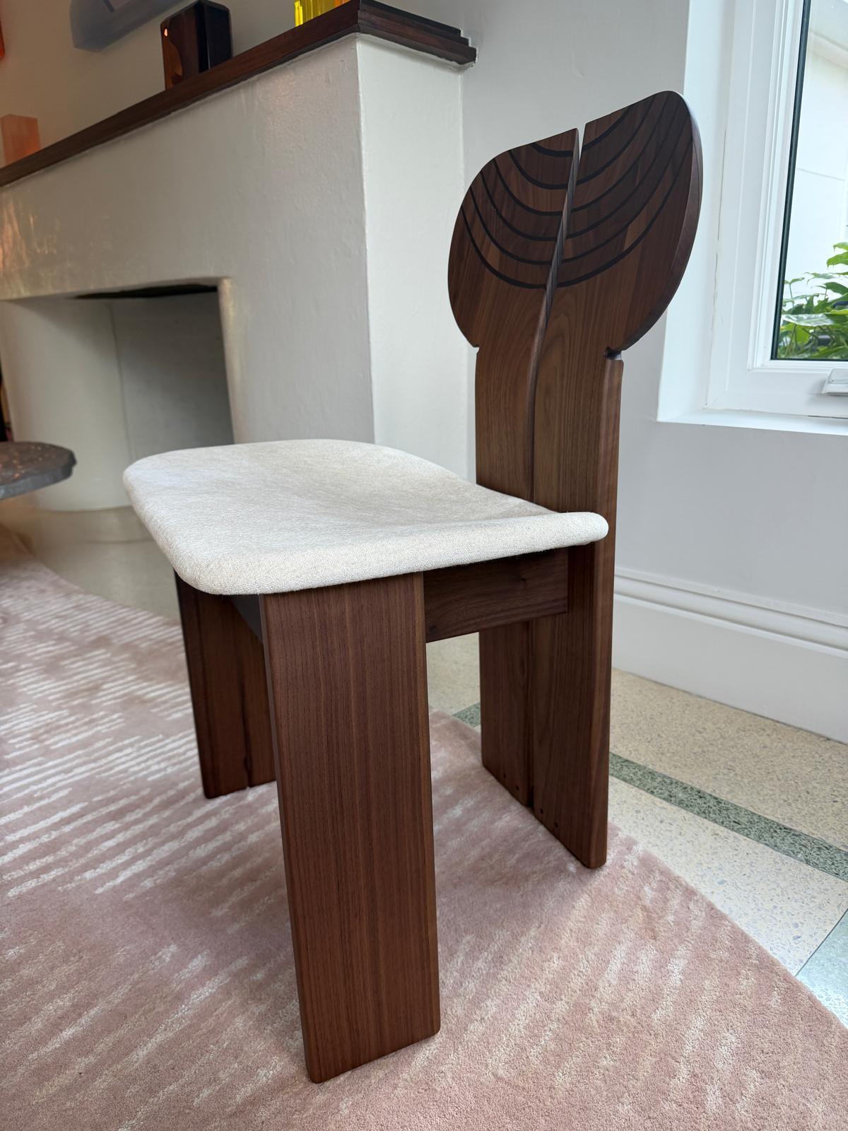 Sechs neue Tacchini Africa Stühle von Afra & Tobia Scarpa auf Lager im Angebot 7