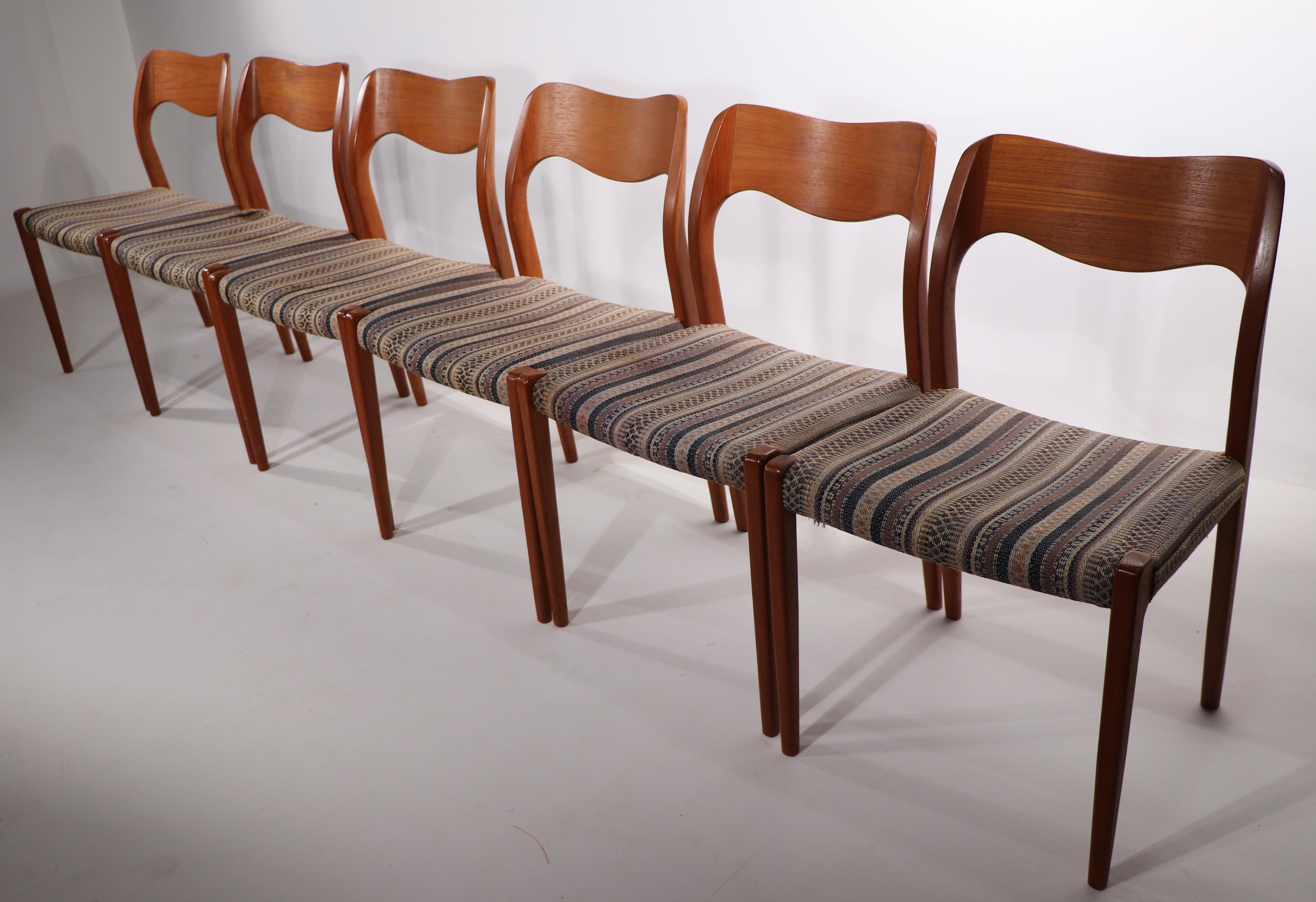 Set of Six Niels Moller Design Dinging Chairs Model 71 by J.L. Mollers Denmark 2