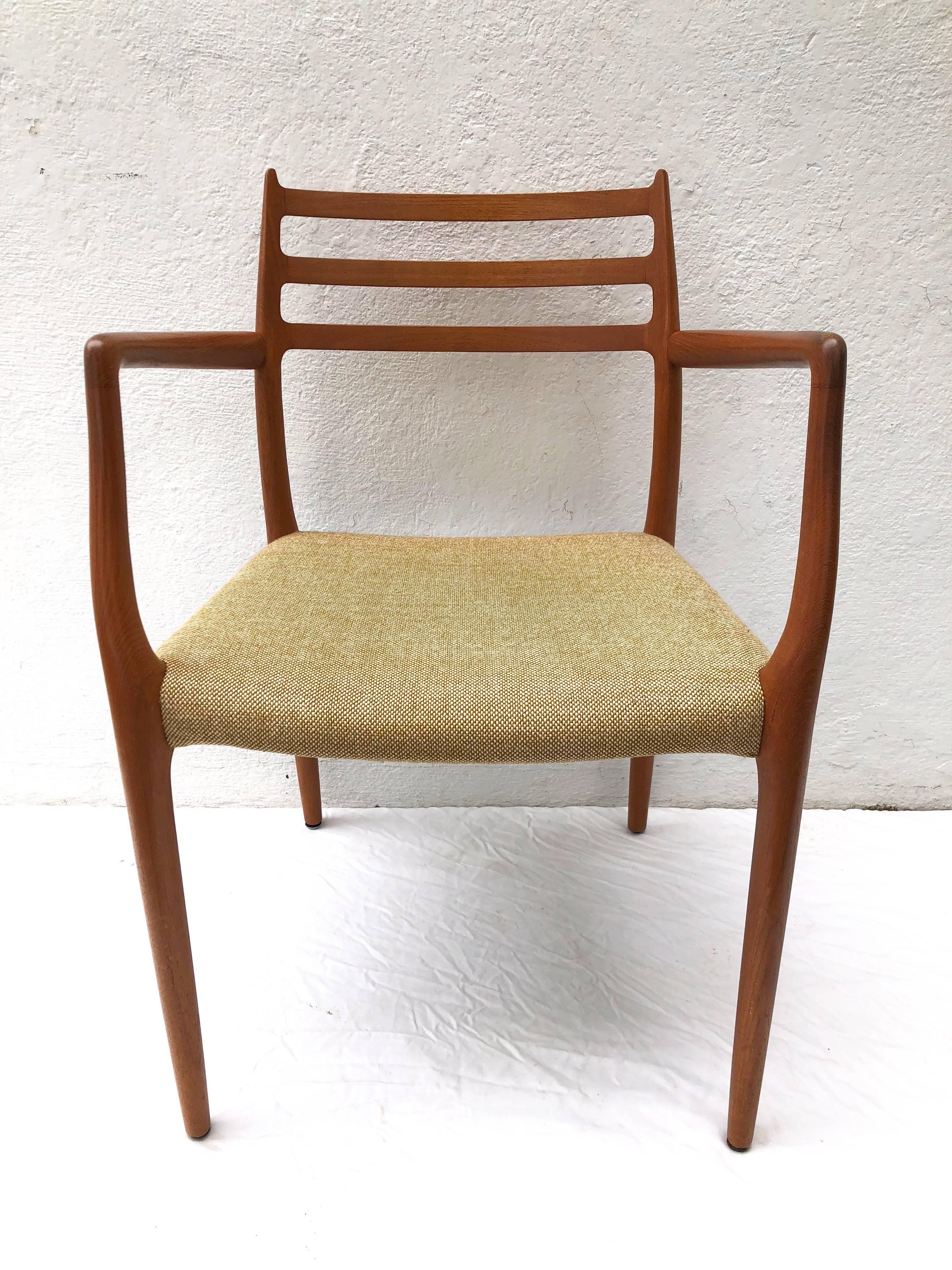 Set of Six Niels Moller Dining Chairs 4