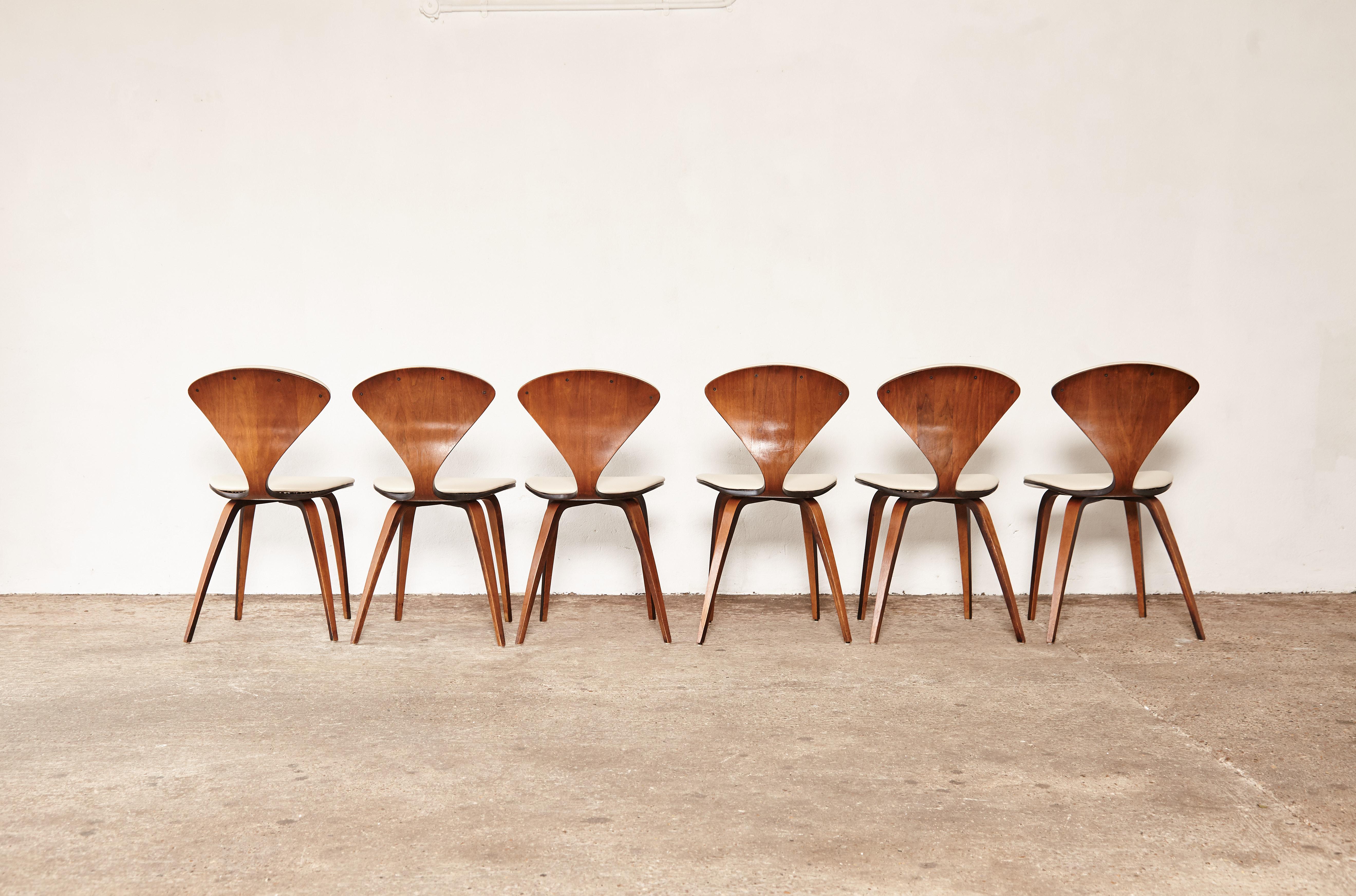 Mid-Century Modern Set of Six Norman Cherner Dining Chairs, Plycraft, USA, 1960s