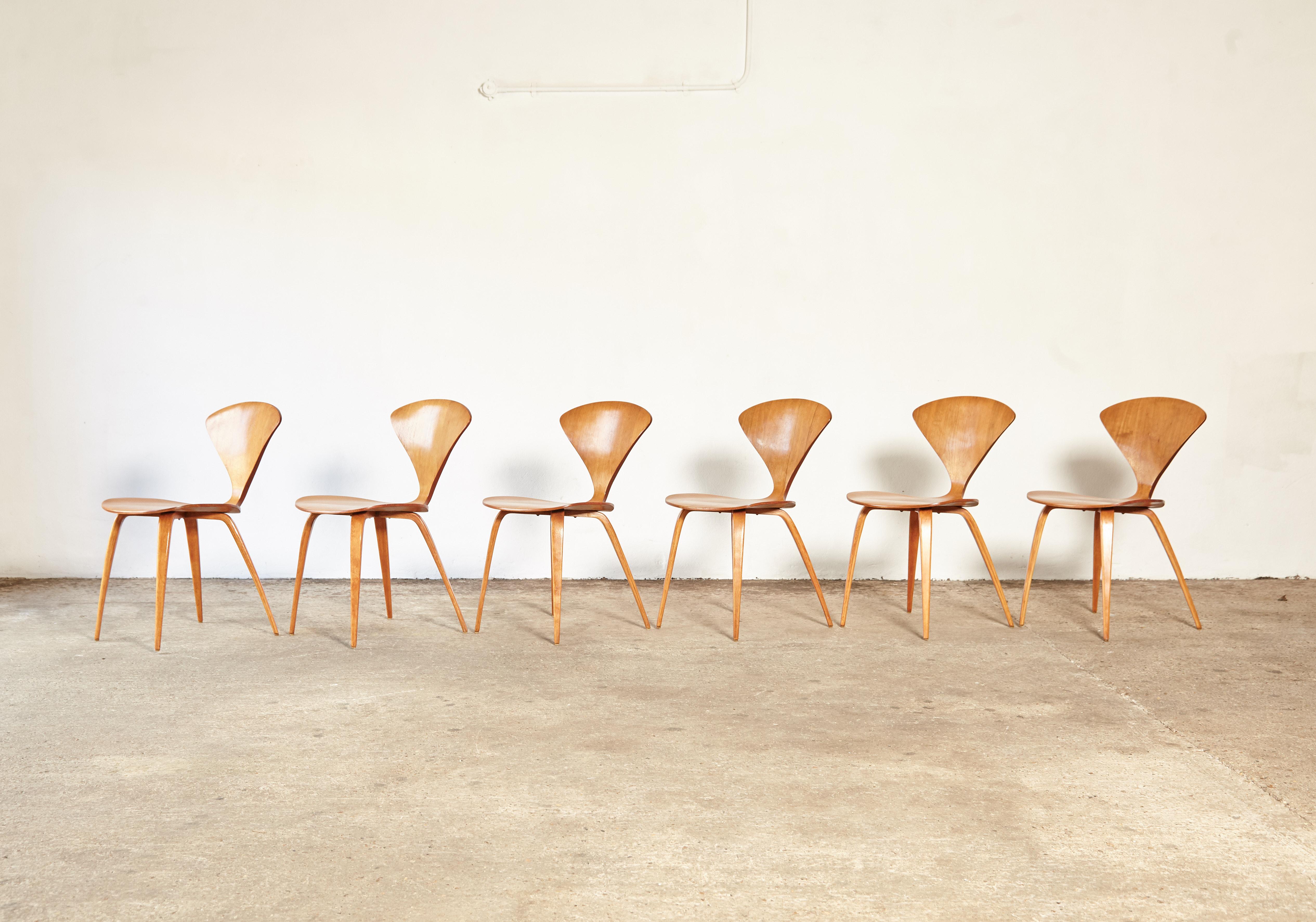 20th Century Set of Six Norman Cherner Dining Chairs, Plycraft, USA, 1960s