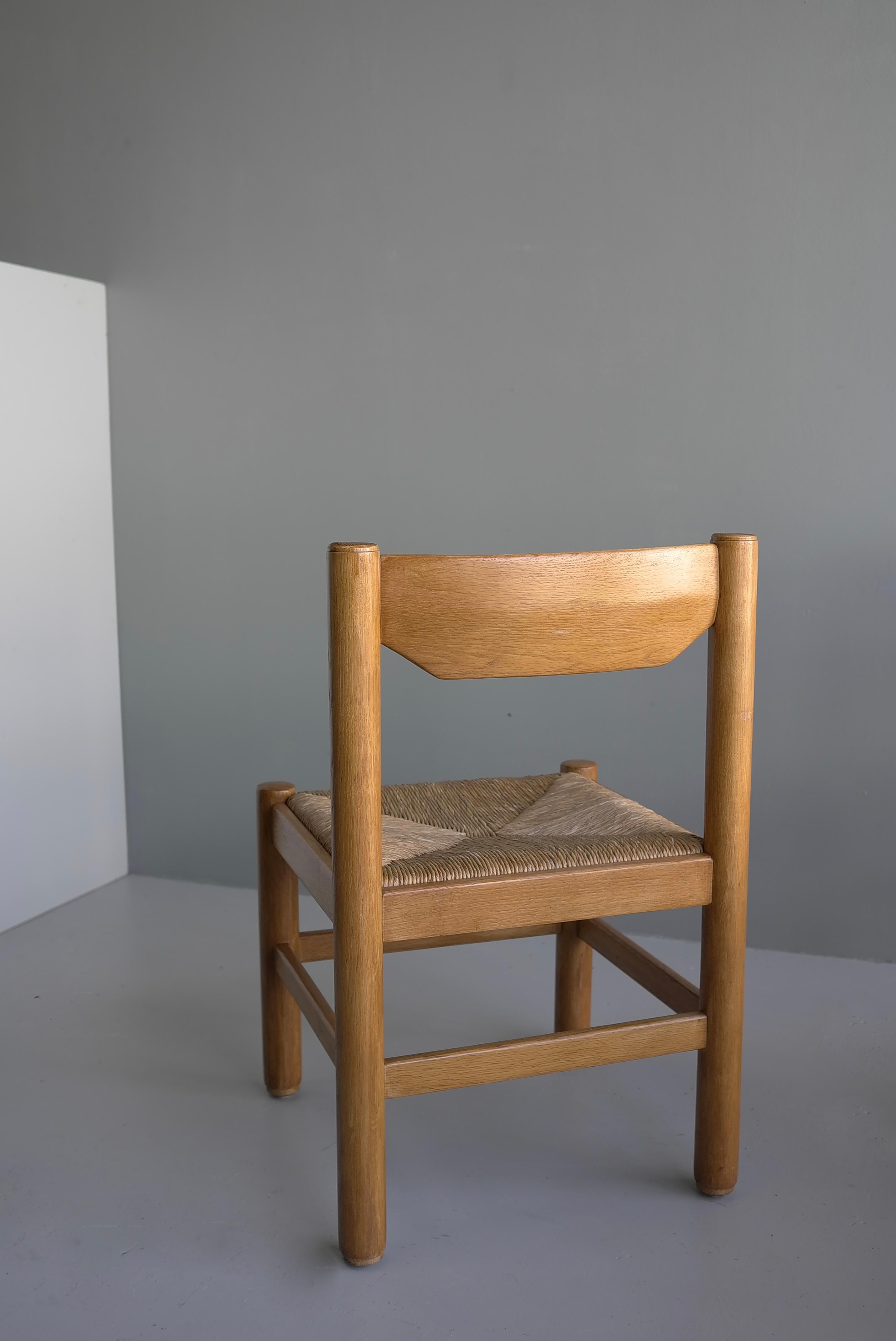 Mid-20th Century Set of Six Oak and Rush Chairs in Style of Charlotte Perriand, France, 1960
