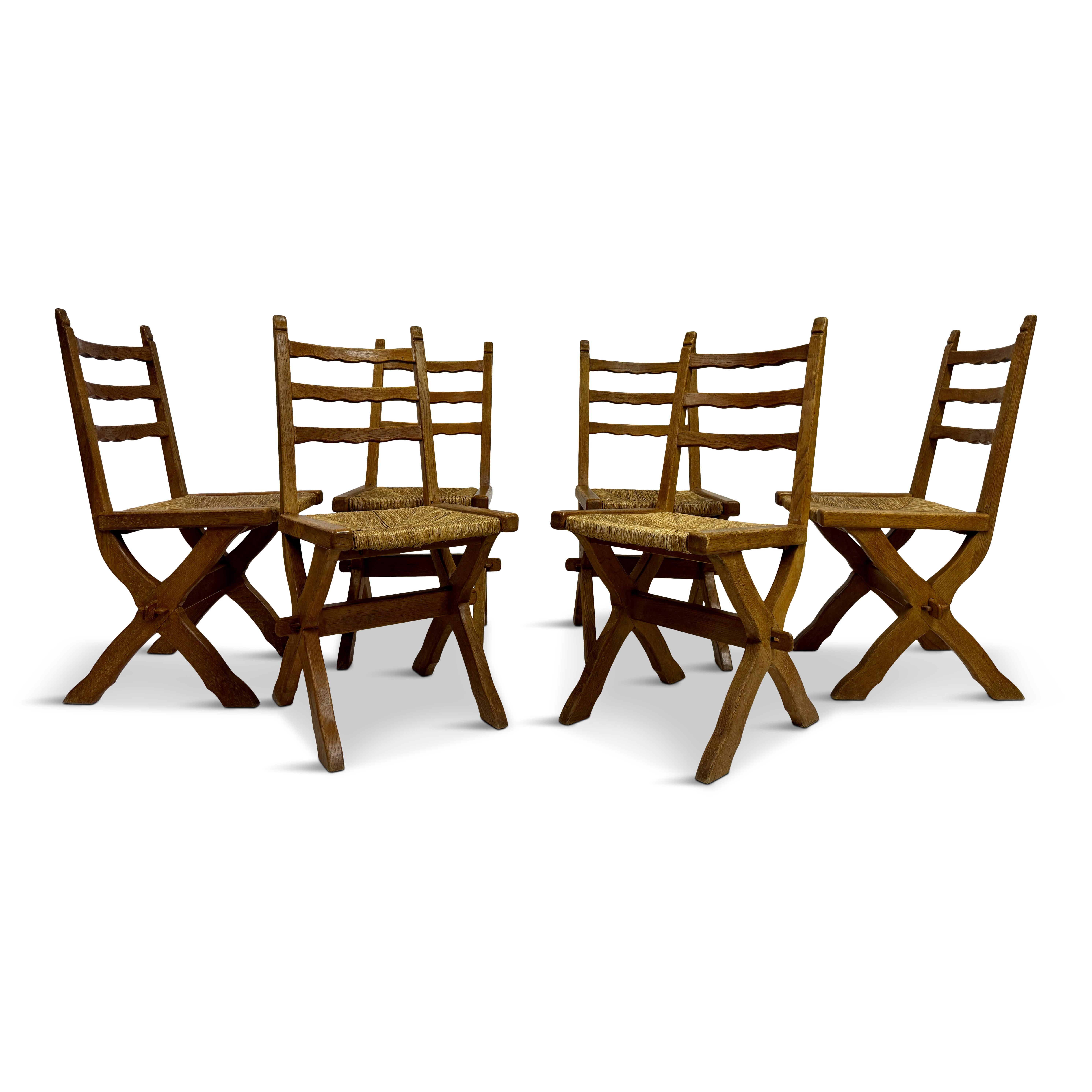 Set of Six Oak and Rush X Legged Dining Chairs For Sale 12
