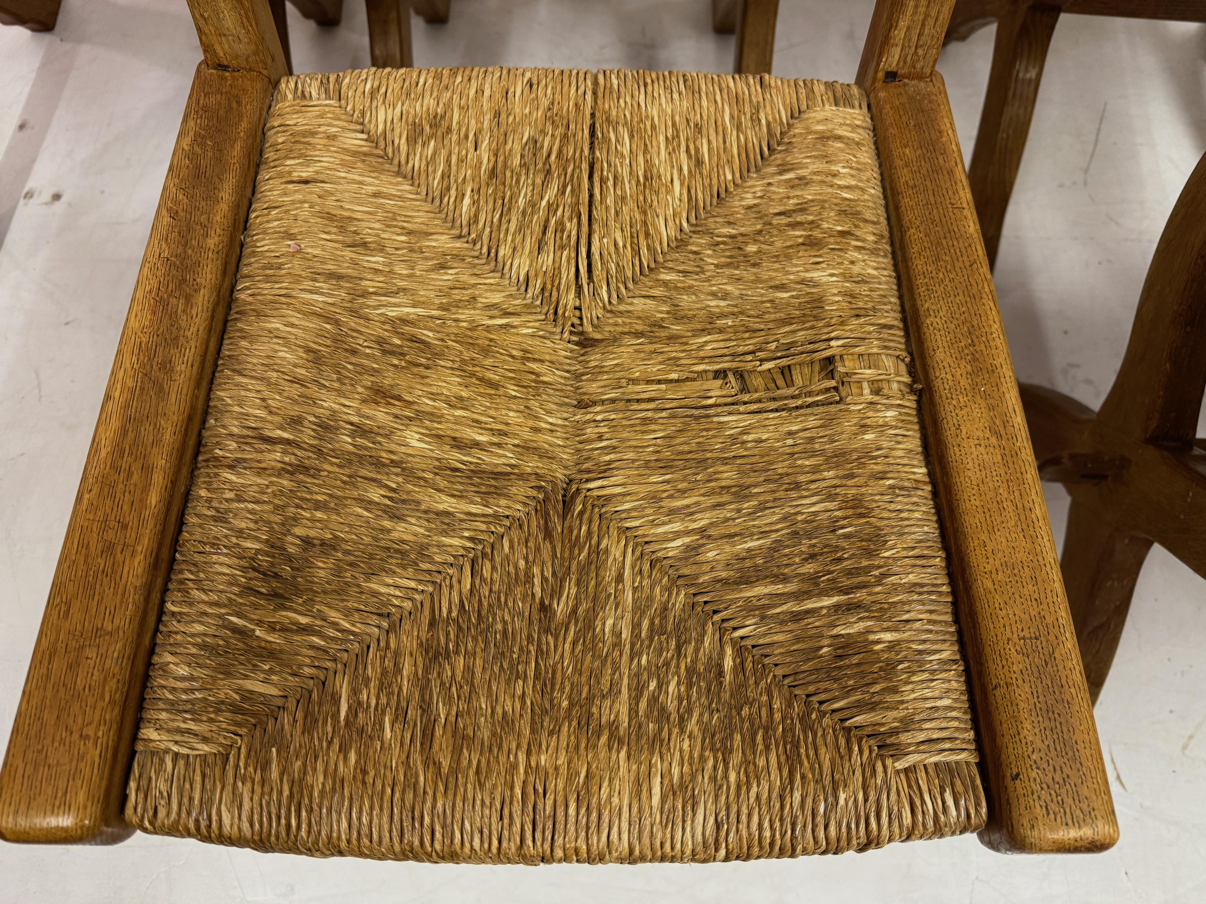 Mid-Century Modern Set of Six Oak and Rush X Legged Dining Chairs For Sale