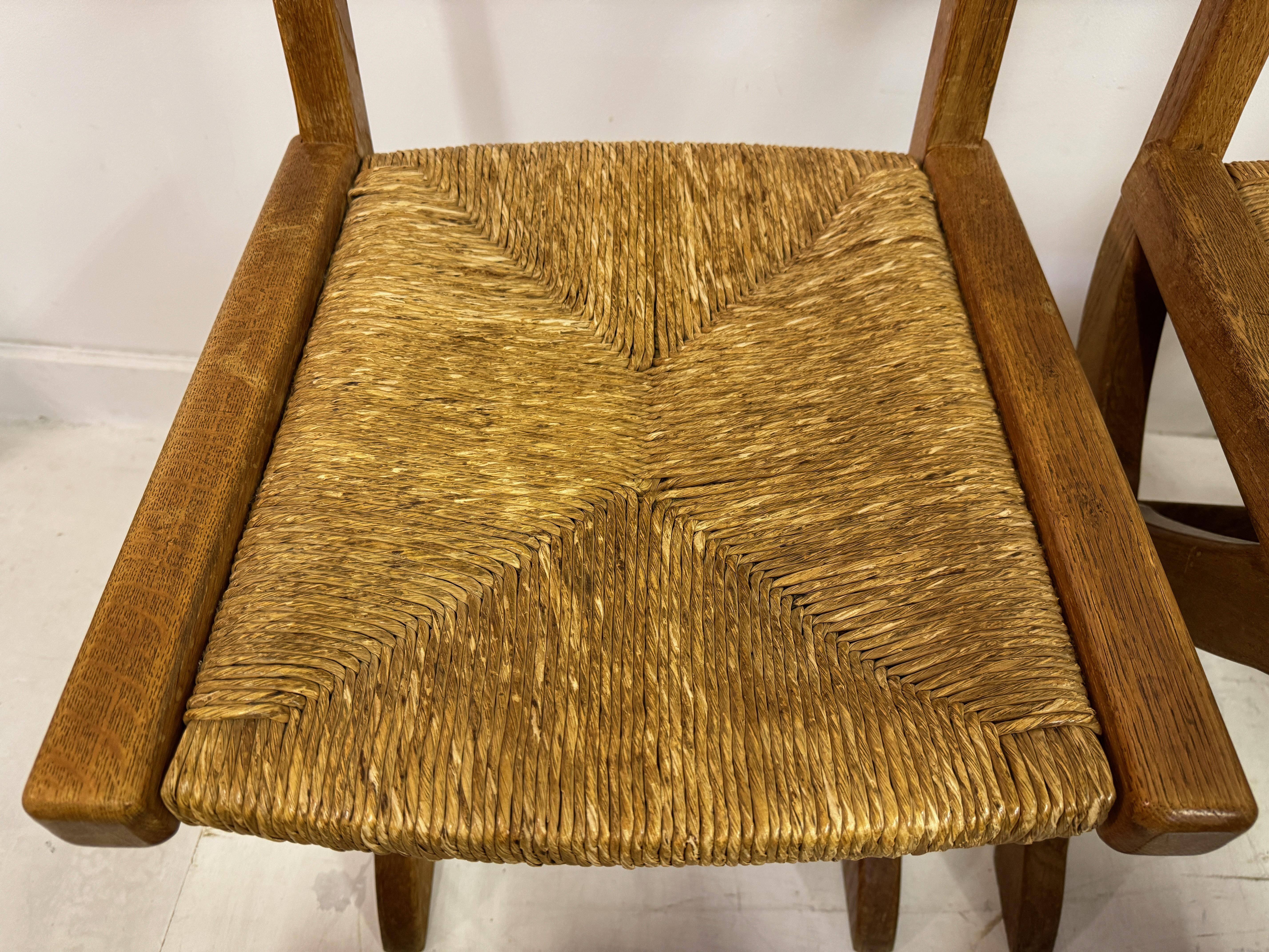 20th Century Set of Six Oak and Rush X Legged Dining Chairs For Sale