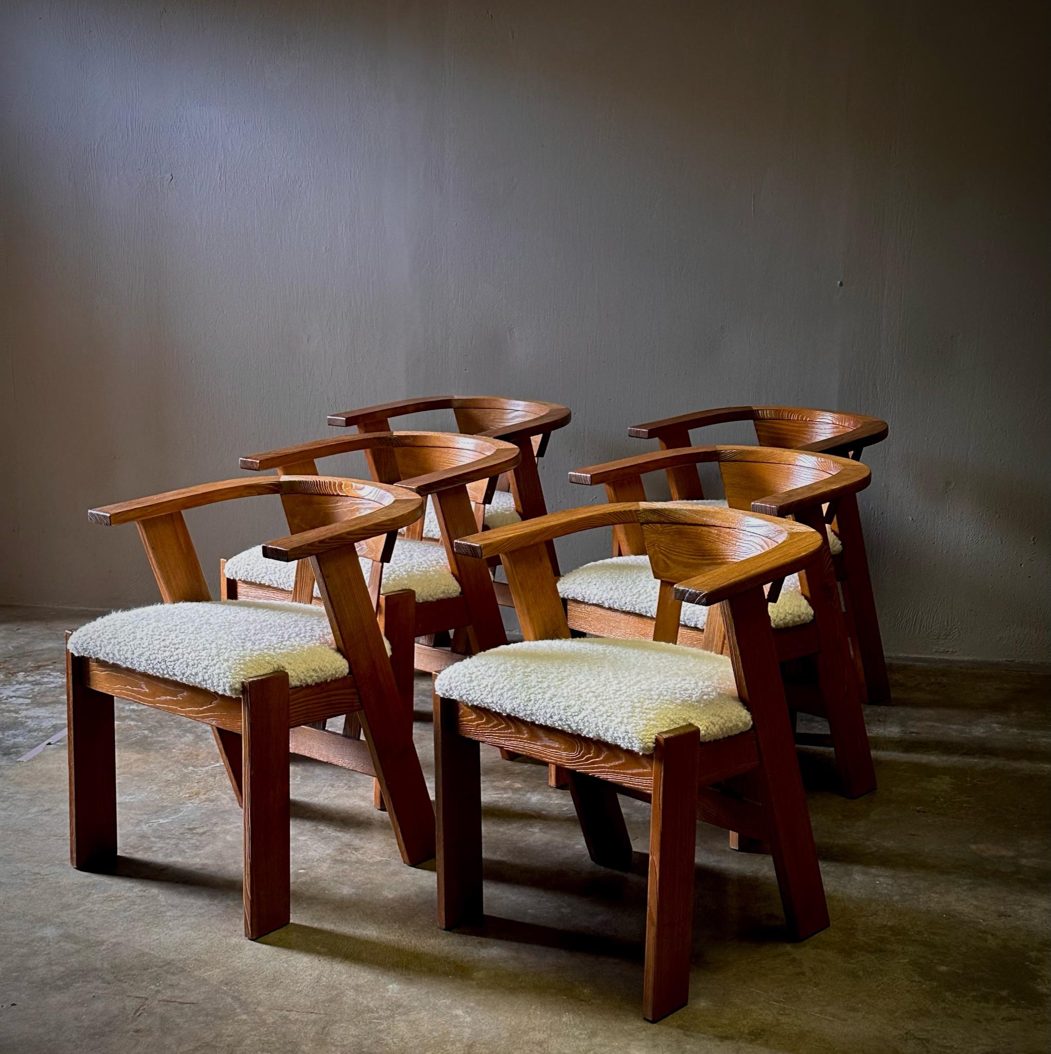 Late 20th Century Set of Six Oak Dining Chairs by De Puydt