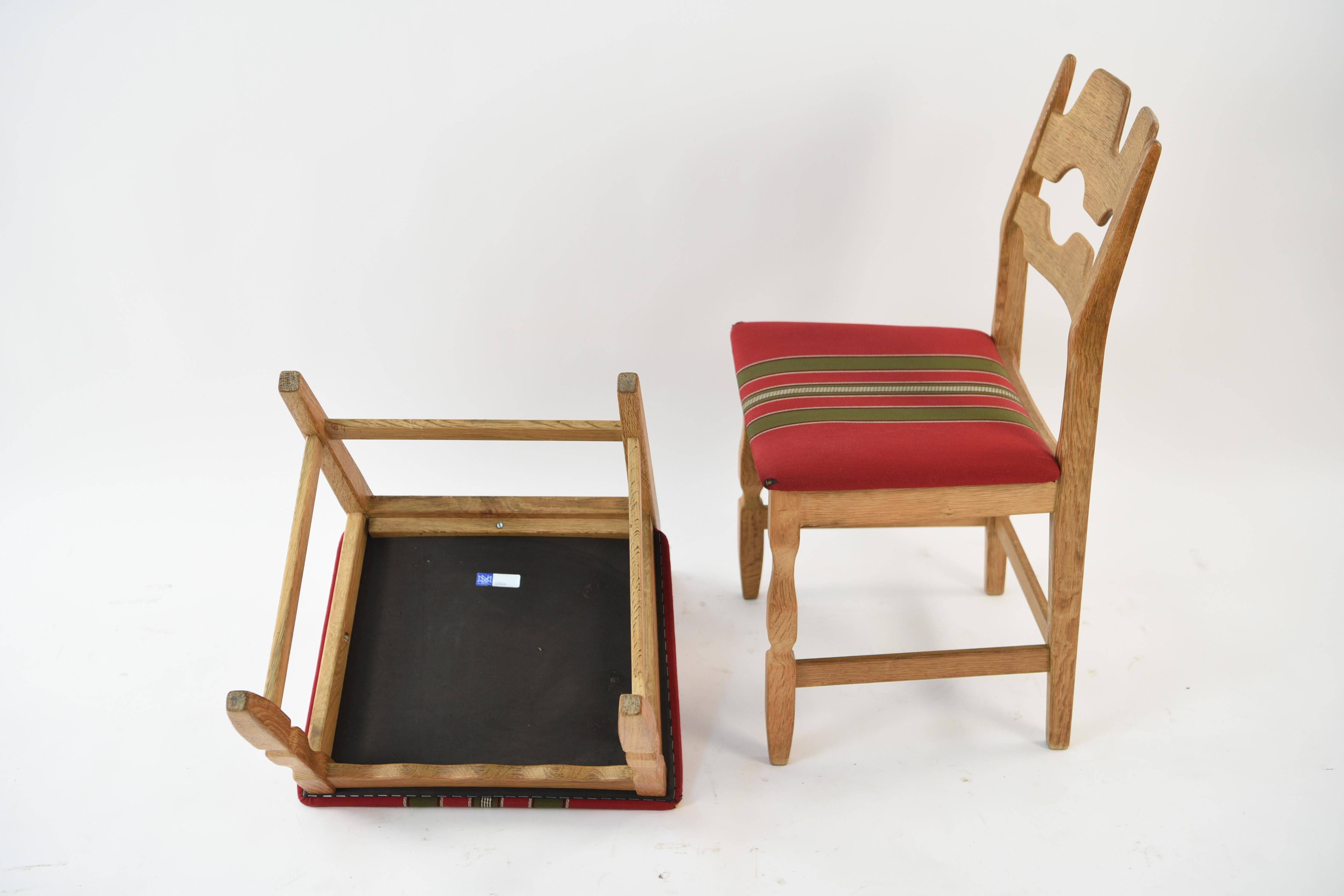 Set of 'Six' Oak Dining Chairs by Henning Kjærnulf, 1960s 8