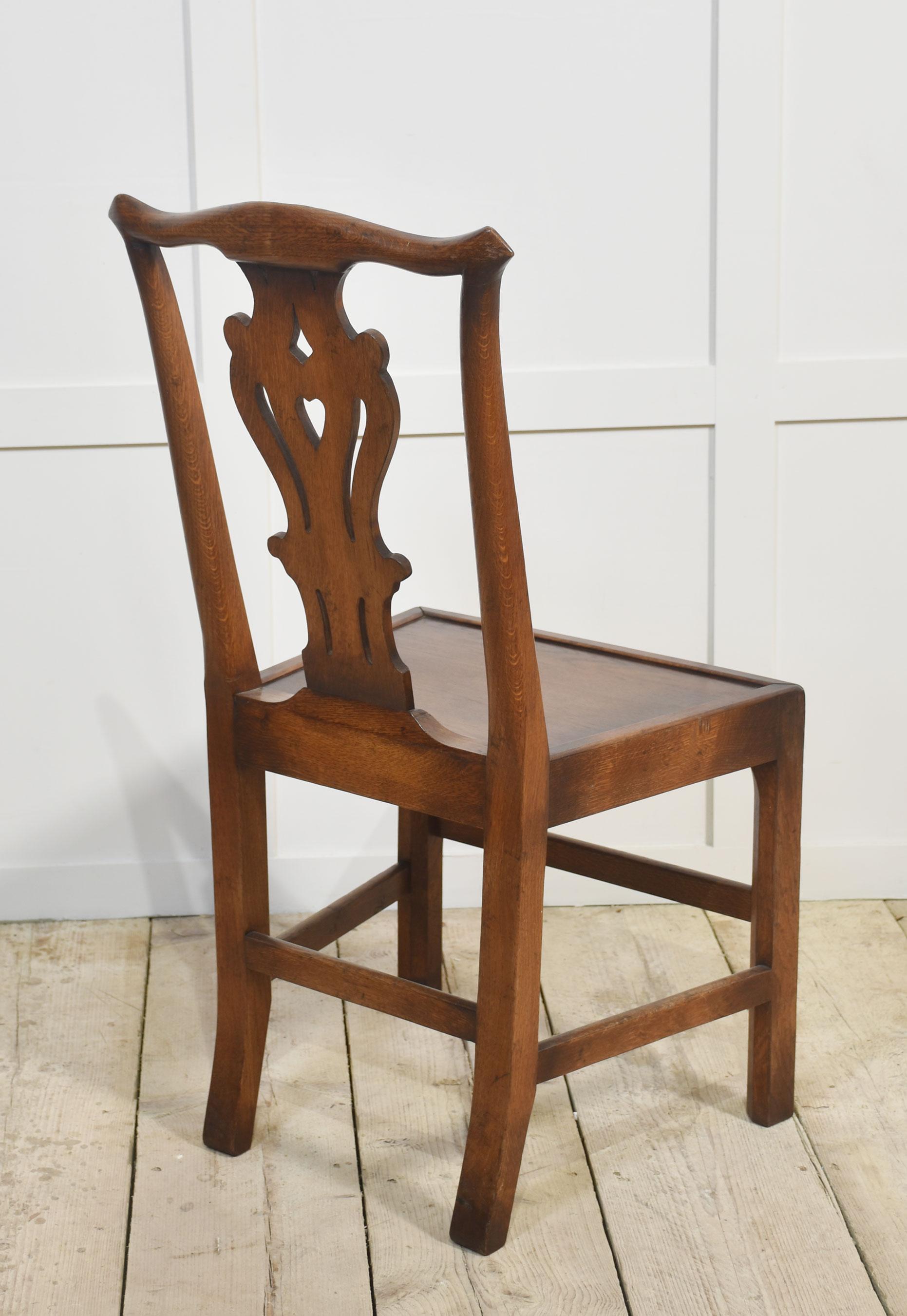 Set di sei sedie da pranzo in Oak in vendita 2