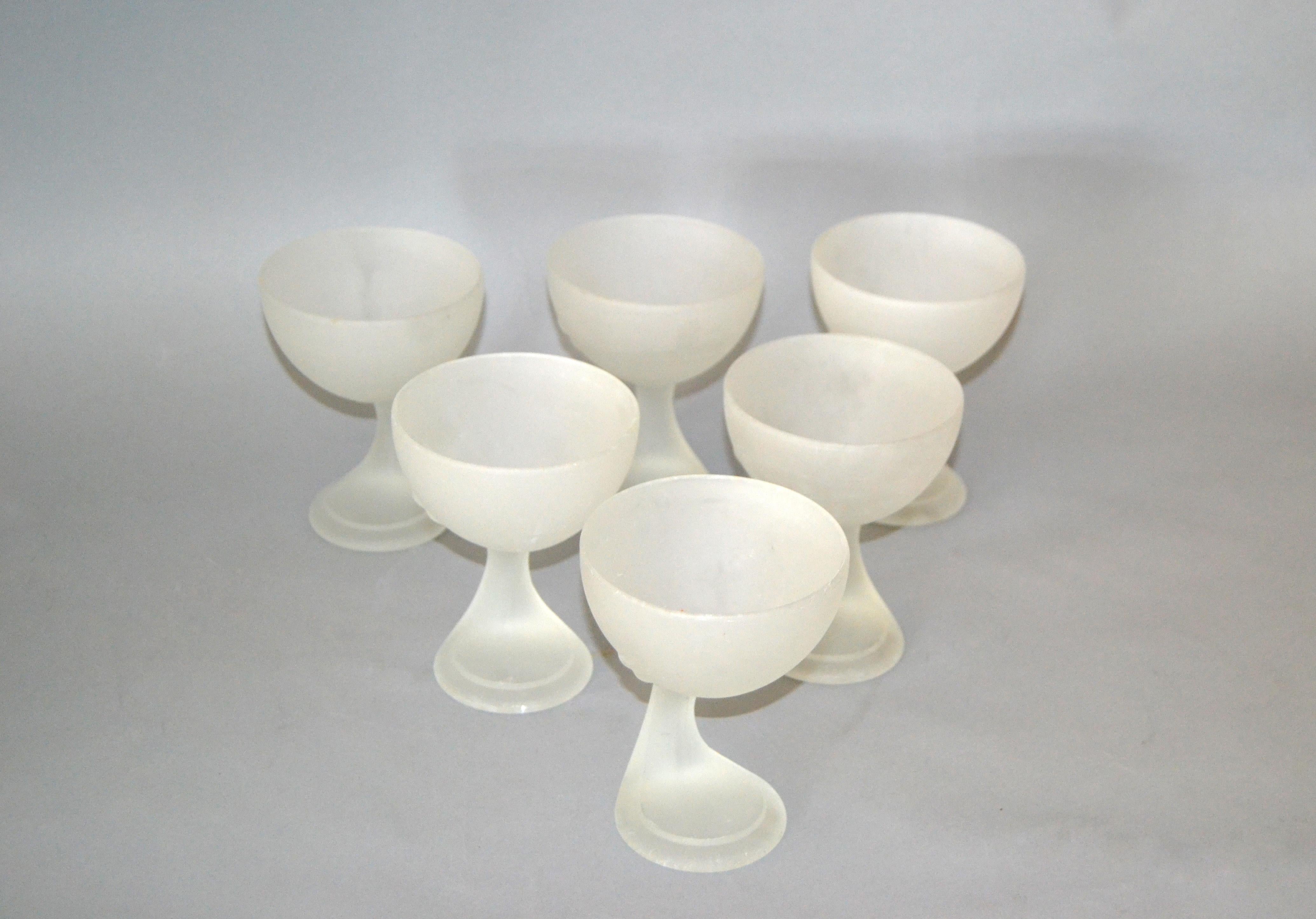 Set of Six One of a Kind Italian Vintage Frosted Champagne Coupe Glasses 1