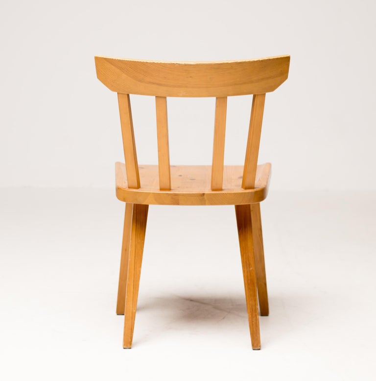 Set of Six Oregon Pine Dining Chairs by Roland Wilhemsson For Sale at