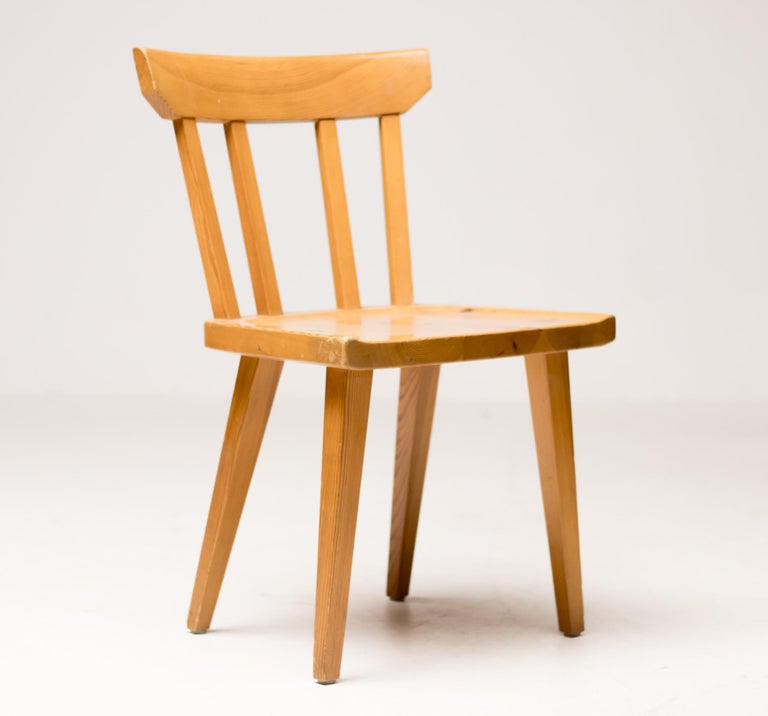Set of Six Oregon Pine Dining Chairs by Roland Wilhemsson For Sale at