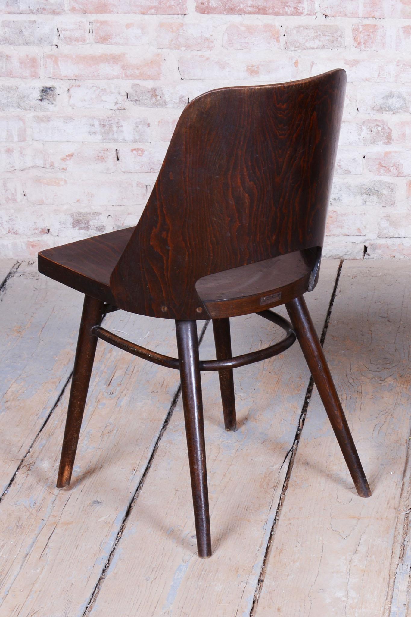 Ensemble de six chaises originales du milieu du siècle, par Oswald Heardtl, Beeche, République tchèque, années 1950 en vente 3