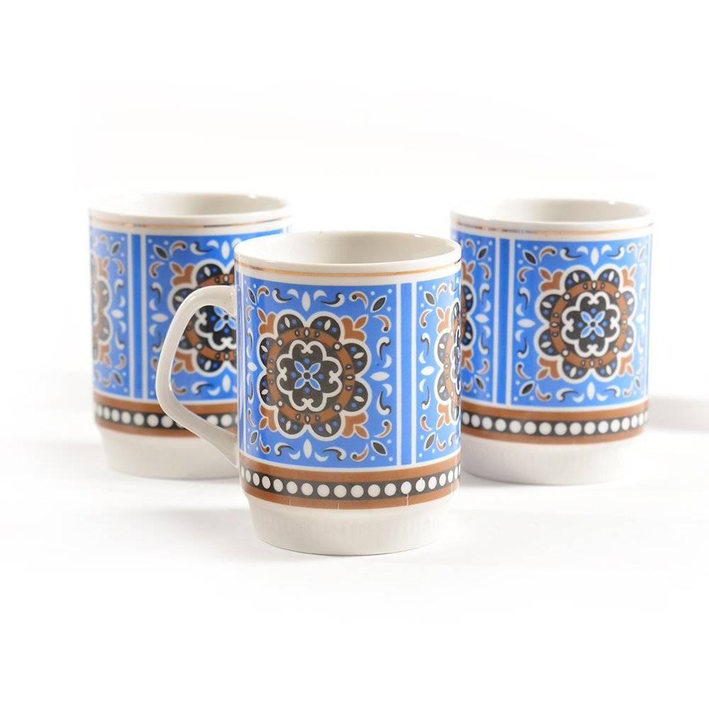 Chinese Set of Six Original Midcentury Porcelaine Mugs, circa 1960 For Sale