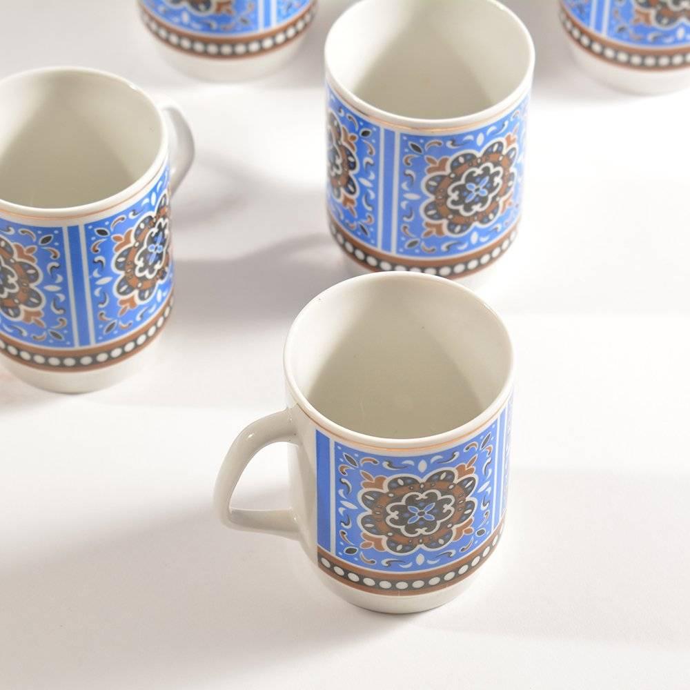 20th Century Set of Six Original Midcentury Porcelaine Mugs, circa 1960 For Sale