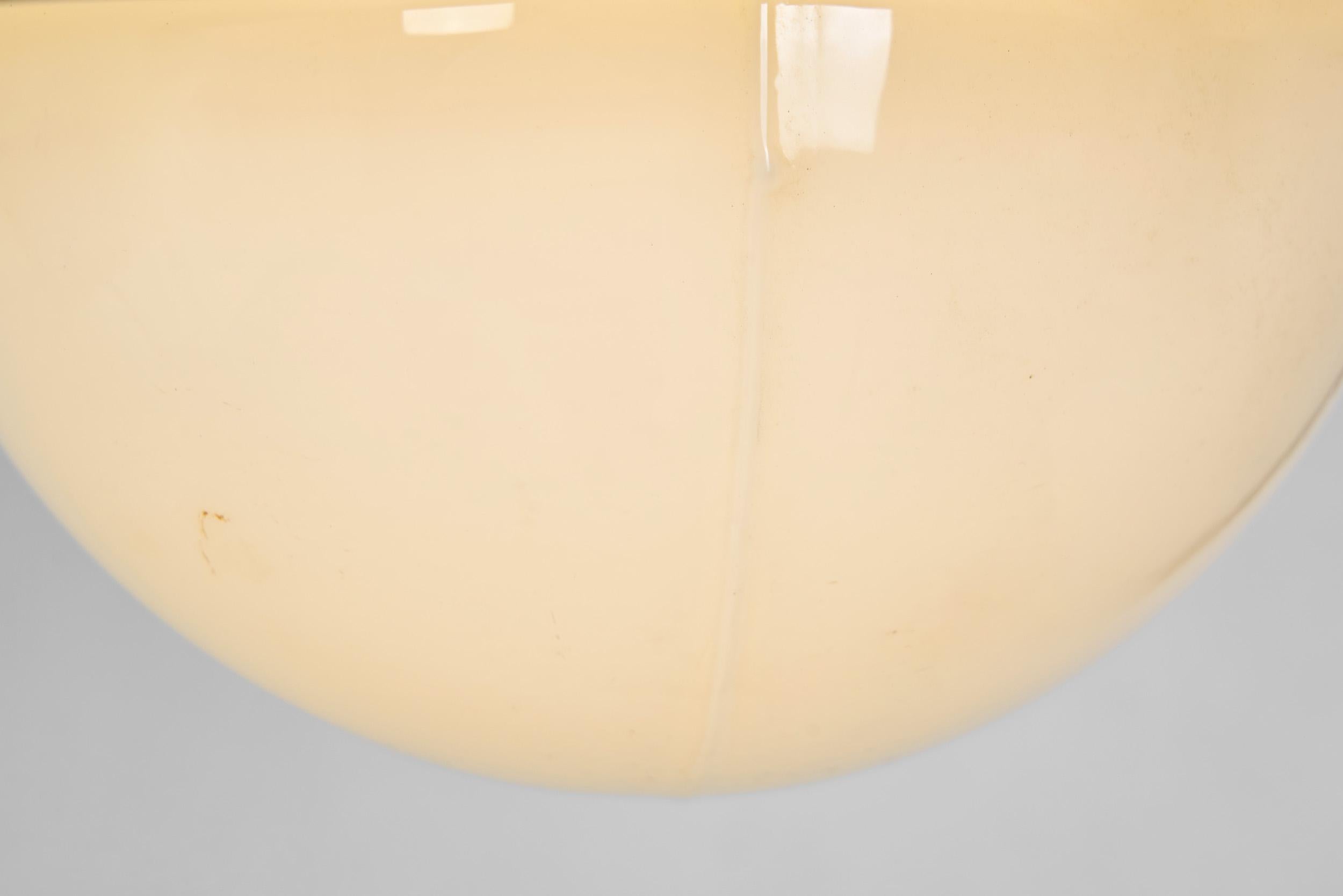 Set di sei lampade a sospensione di Paavo Tynell per Taito, Finlandia, 1930 ca. in vendita 10