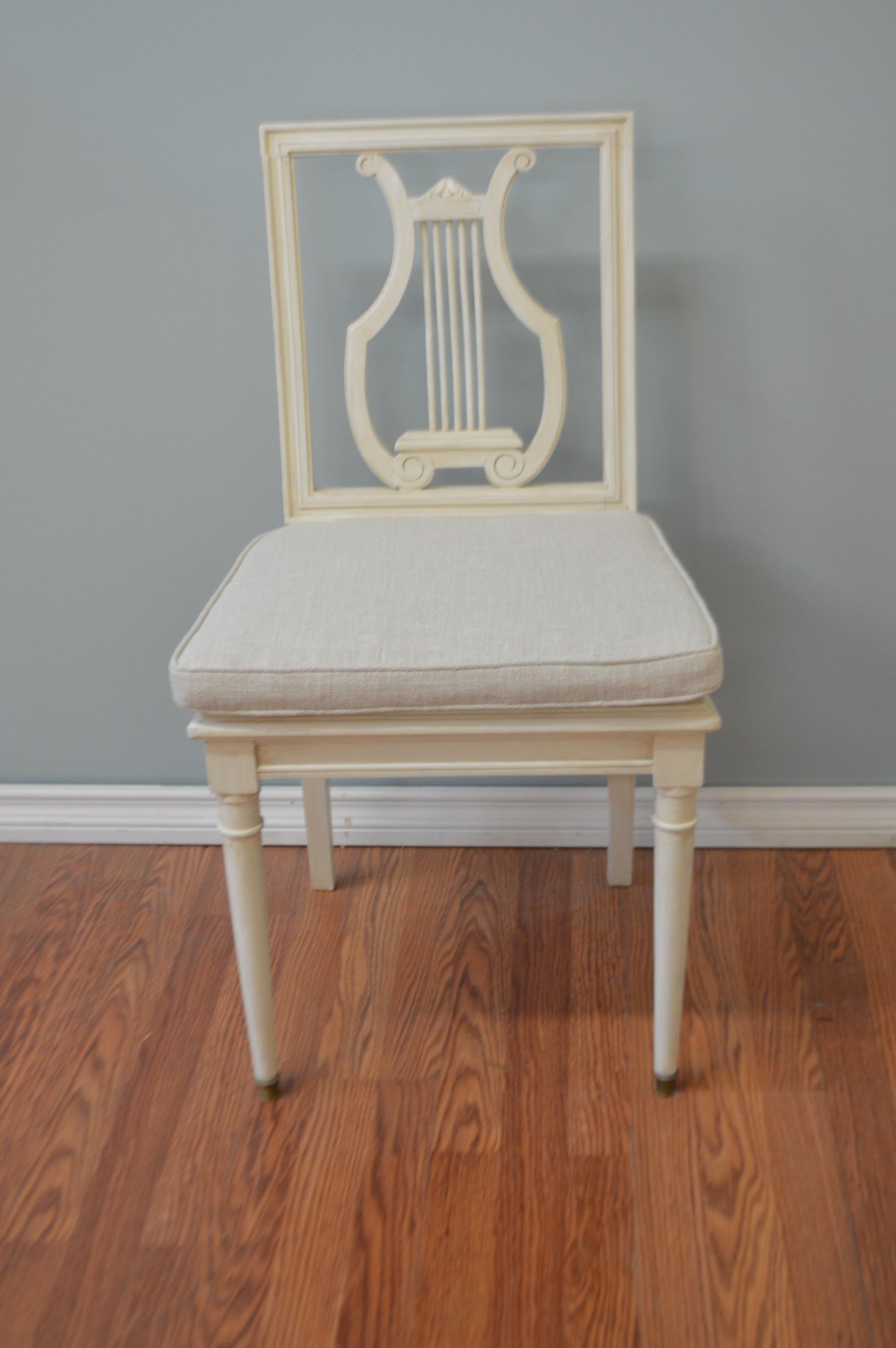 Linen Set of Six Painted Lyre Back Dining Chairs with Caned Seat, Removable Cushions For Sale