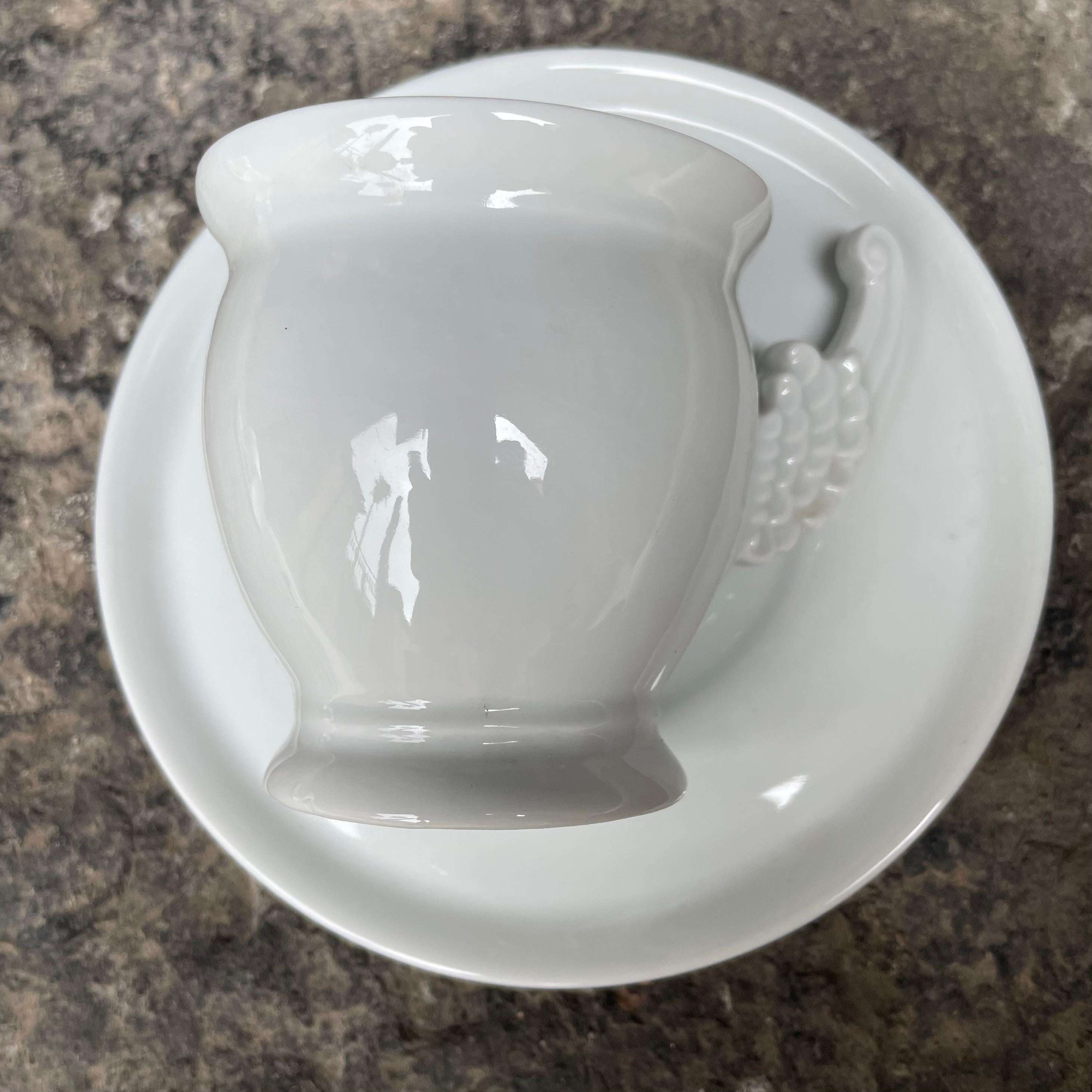 Set of Six Paris Porcelain Angel Wing Cups  For Sale 1