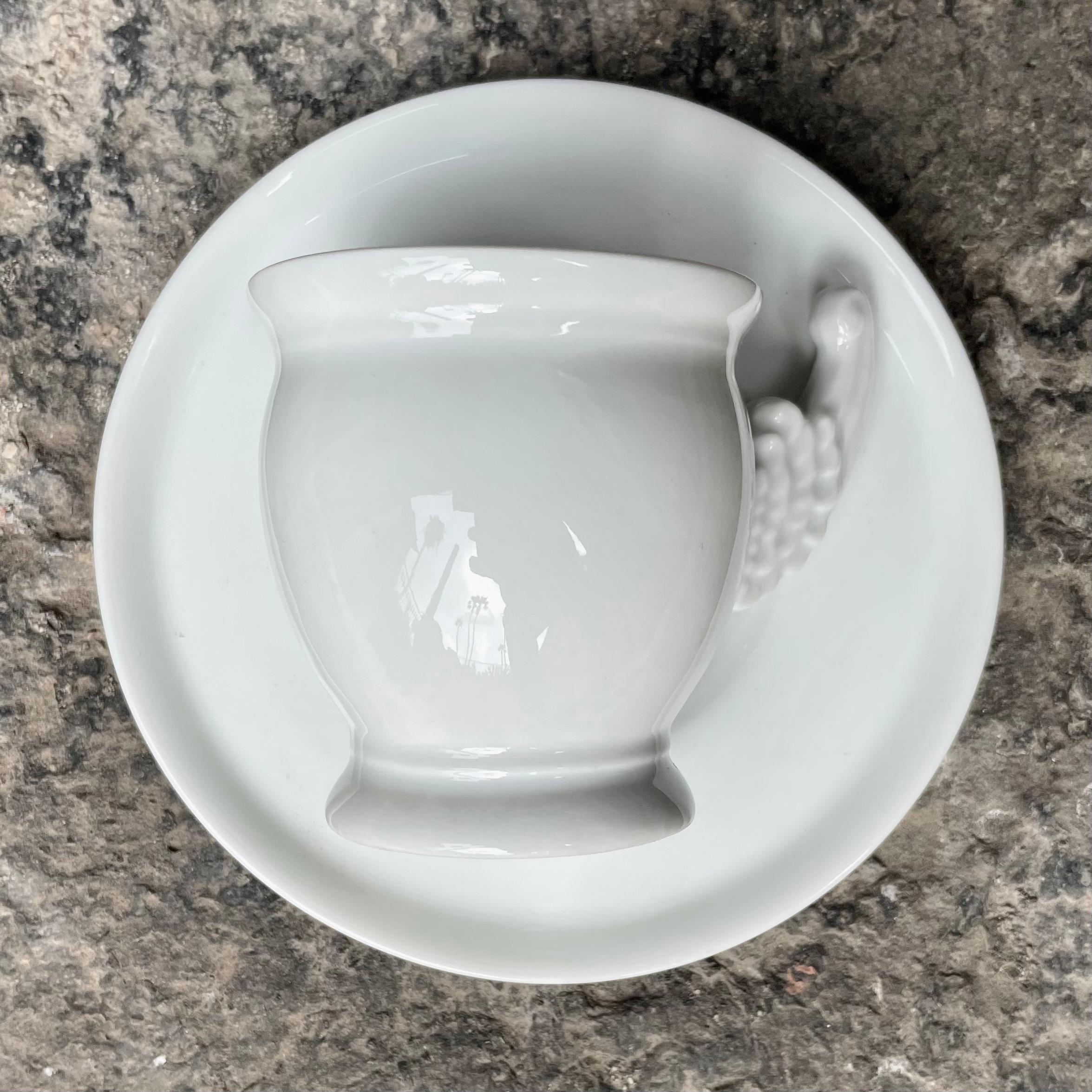 Set of Six Paris Porcelain Angel Wing Cups  For Sale 3