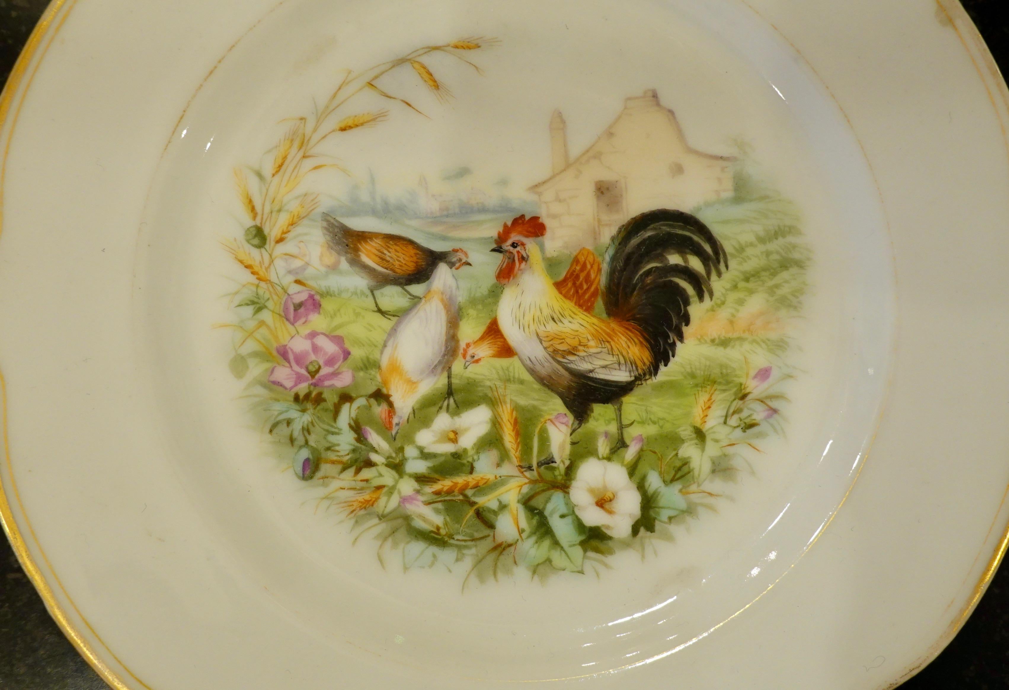 XIXe siècle Ensemble de six assiettes à fruits en porcelaine de Paris avec des scènes d'animaux peintes à la main en vente
