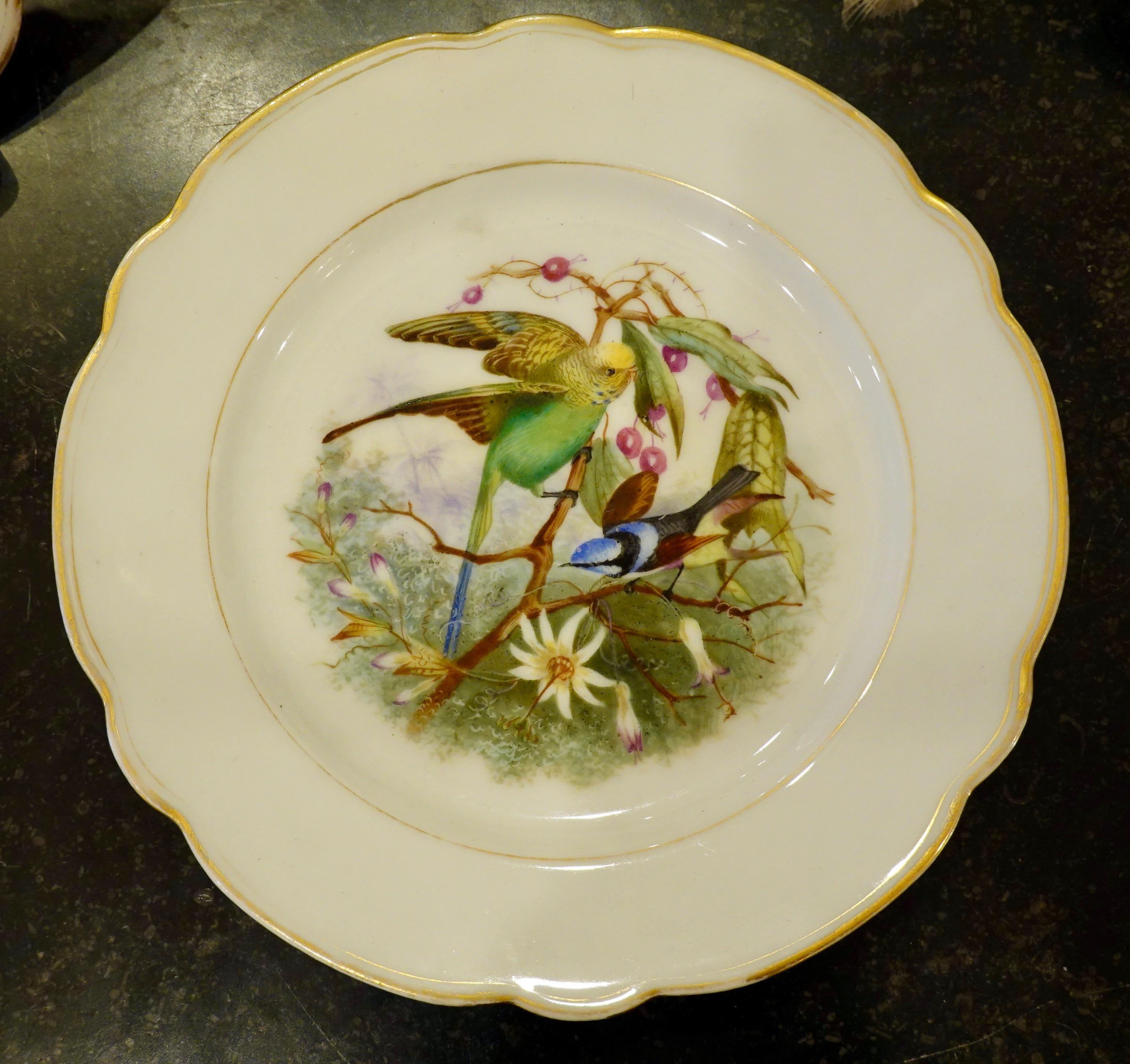 Set of Six Paris Porcelain Fruit Plates with Hand-Painted Scenes of Animals For Sale 1