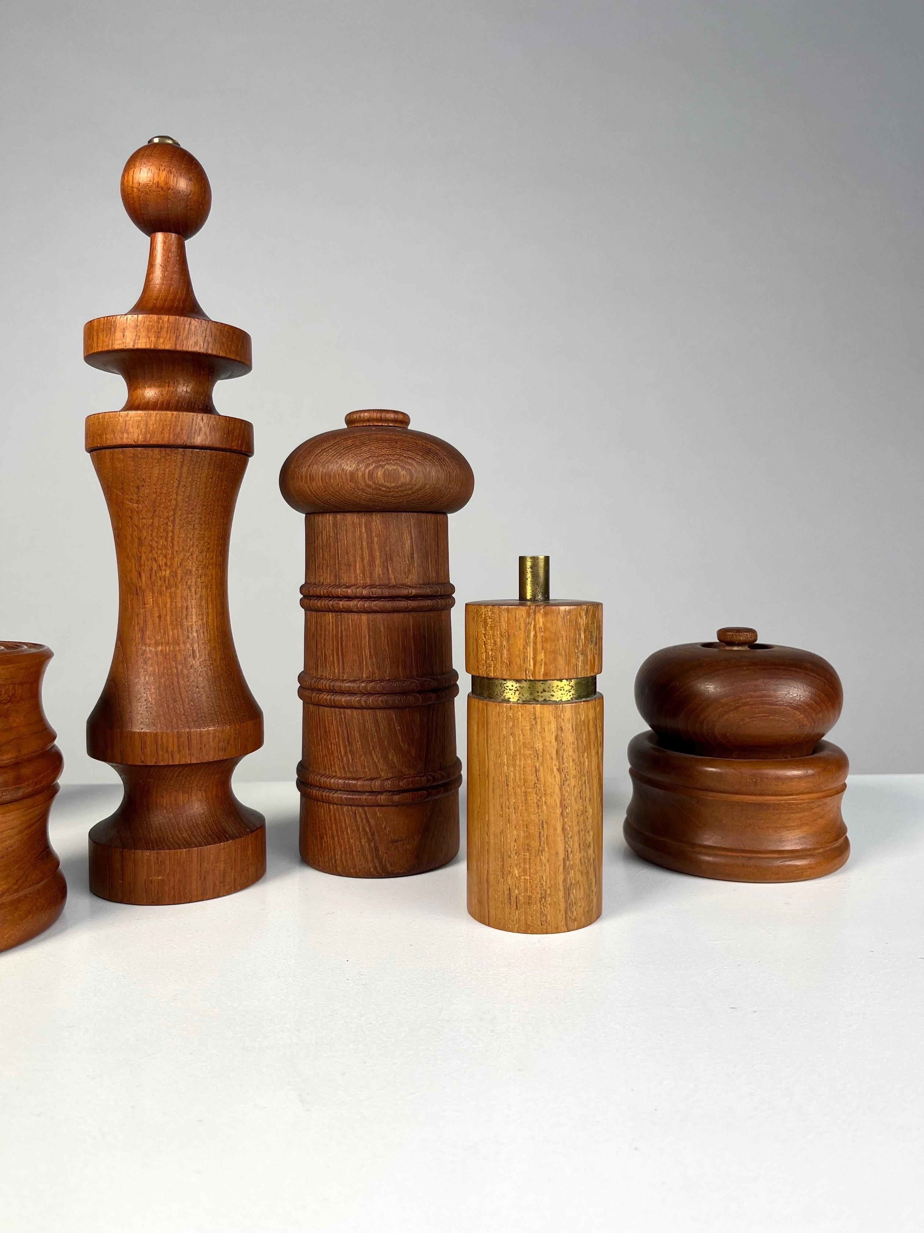Hand-Crafted Set of Six Pepper Mills Rosewood Teak Quistgaard Lonborg SAAP Nissen Denmark