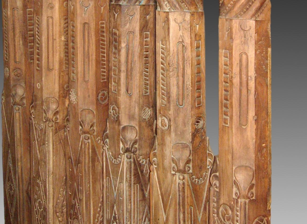 pillar wood panelling