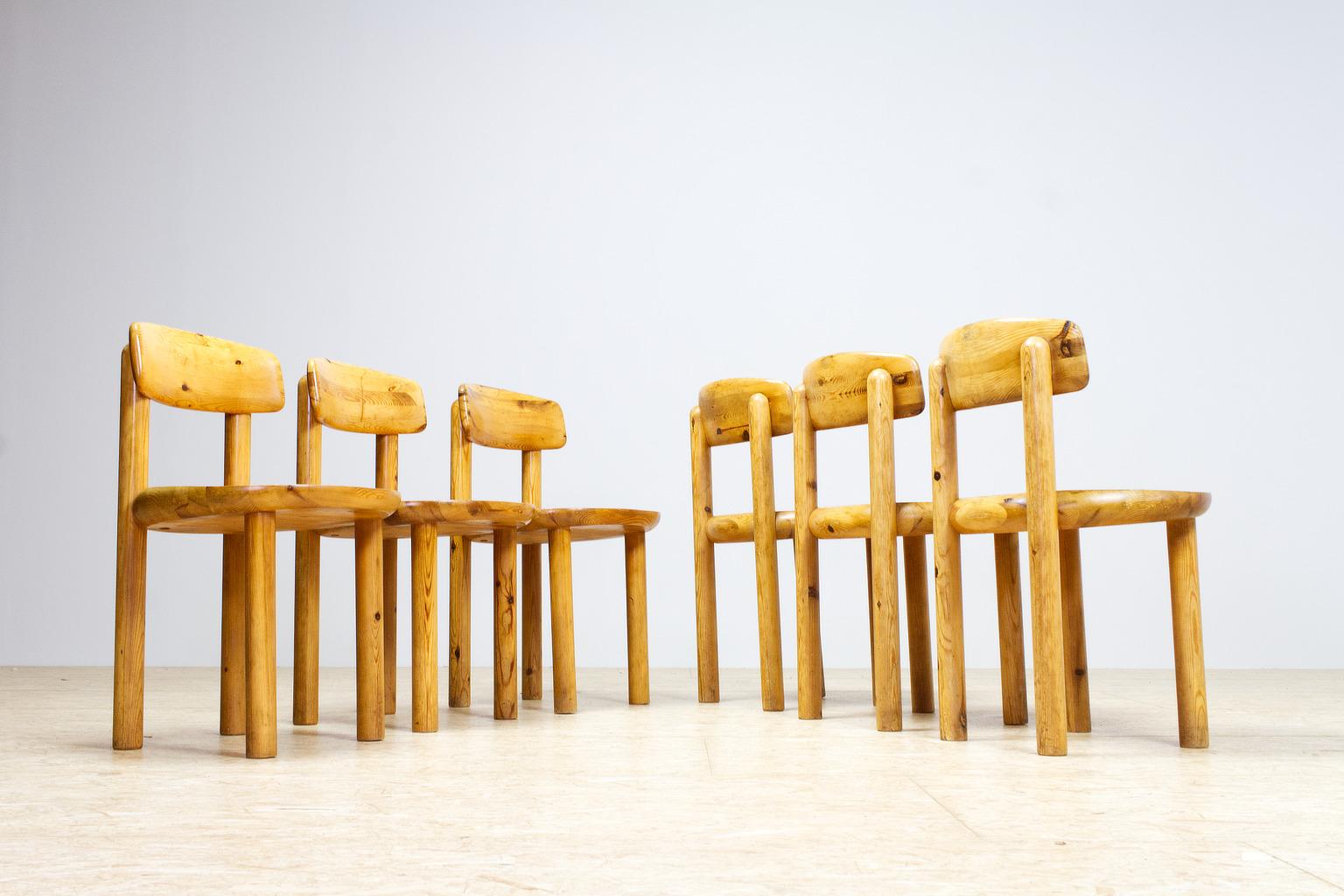 This set of six dining room chairs with rounded seating and flexible back are a good example of the excellent and long lasting Danish craftsmanship. This solid pine wooden set are handmade with a rotating pen-hole connection in the back, and the