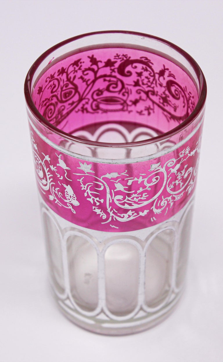Set of Six Pink Glasses with Silver Raised Moorish Design For Sale 3