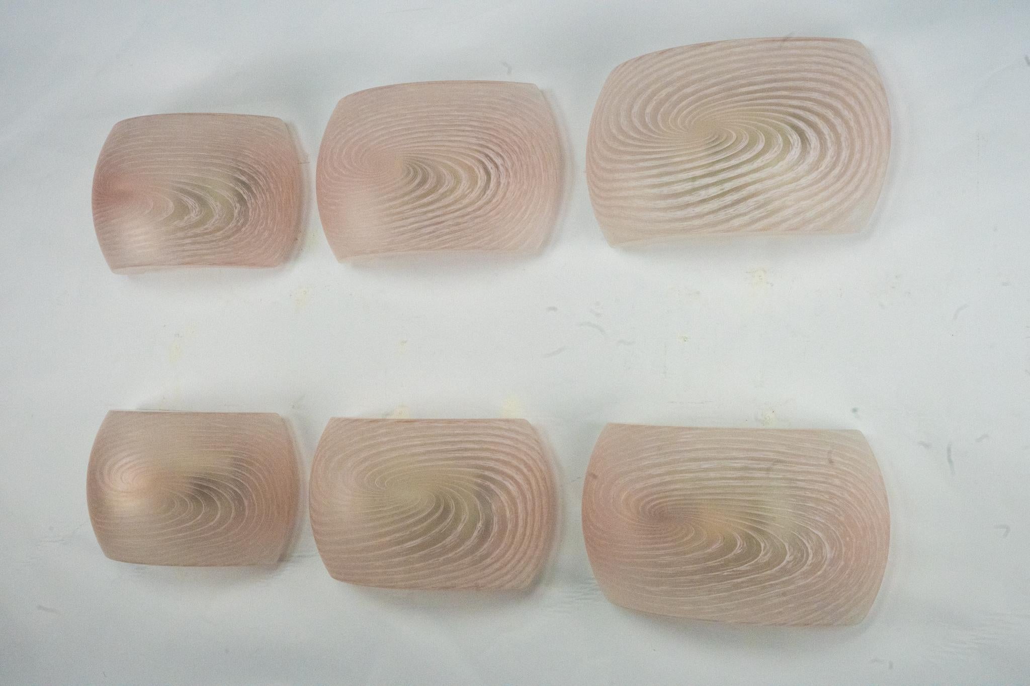 Conjunto de seis apliques de cristal de murano rosa. Italia Años 70 Italiano en venta