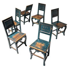 Set di sei sedie da pranzo con seduta in legno, datate 1792