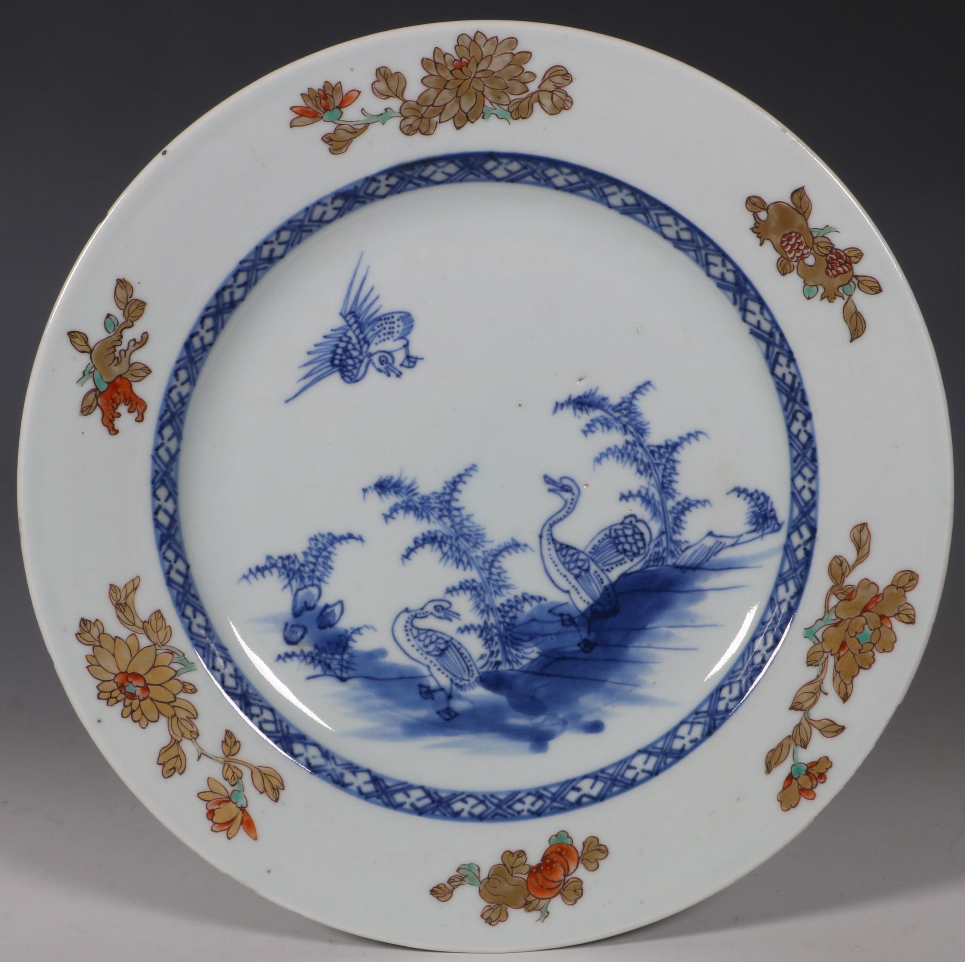 Set of Six Polychrome Chinese Export Porcelain Plates Qianlong, circa 1760 For Sale 1