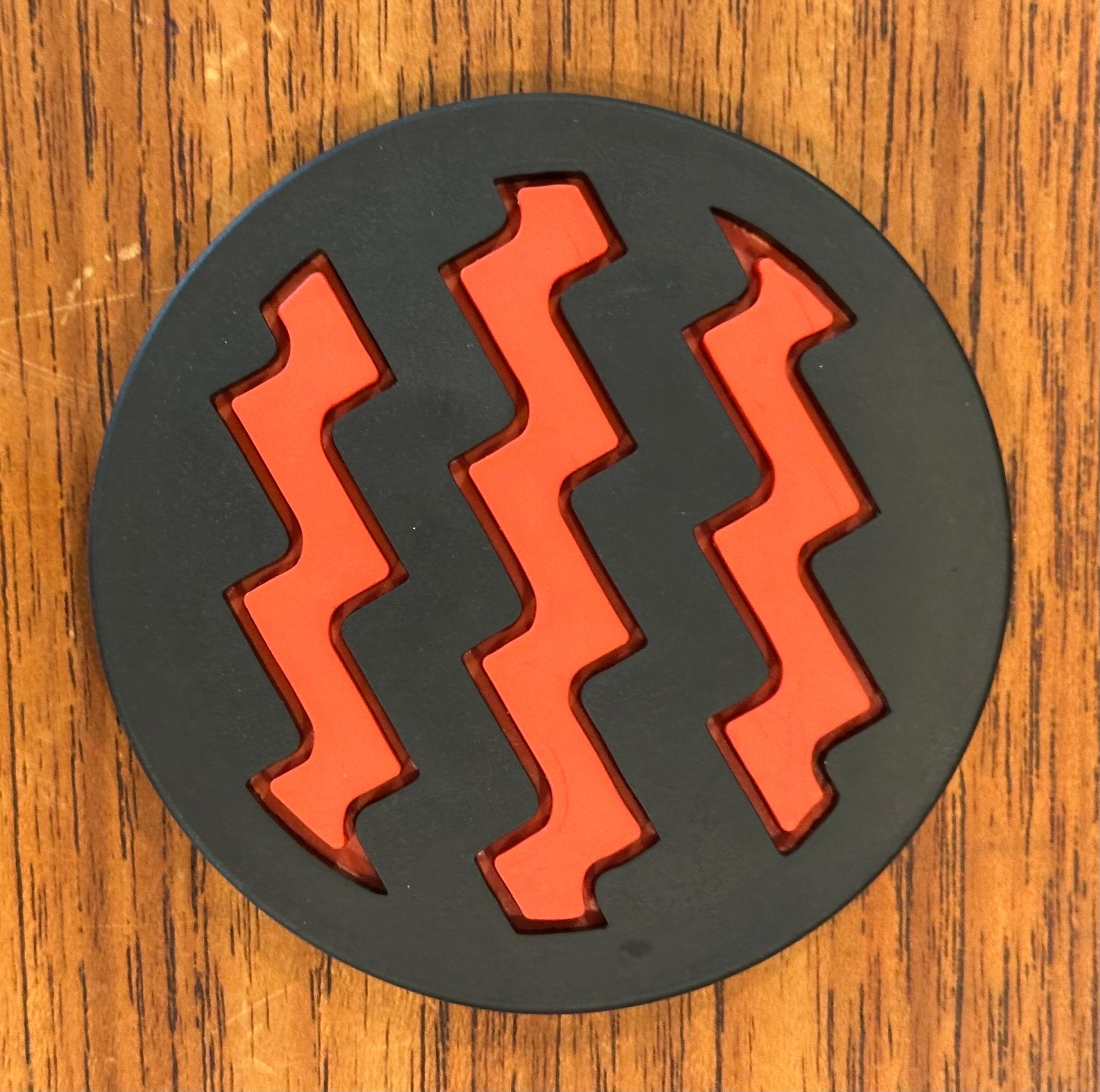Ensemble de six sous-verres en caoutchouc post-moderne par Umbra en vente 5