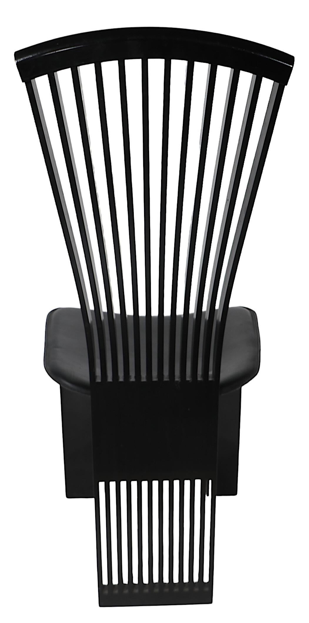 Satz von sechs postmodernen Costantini Ello-Esszimmerstühlen, hergestellt in Italien, ca. 1970/80er Jahre (20. Jahrhundert) im Angebot