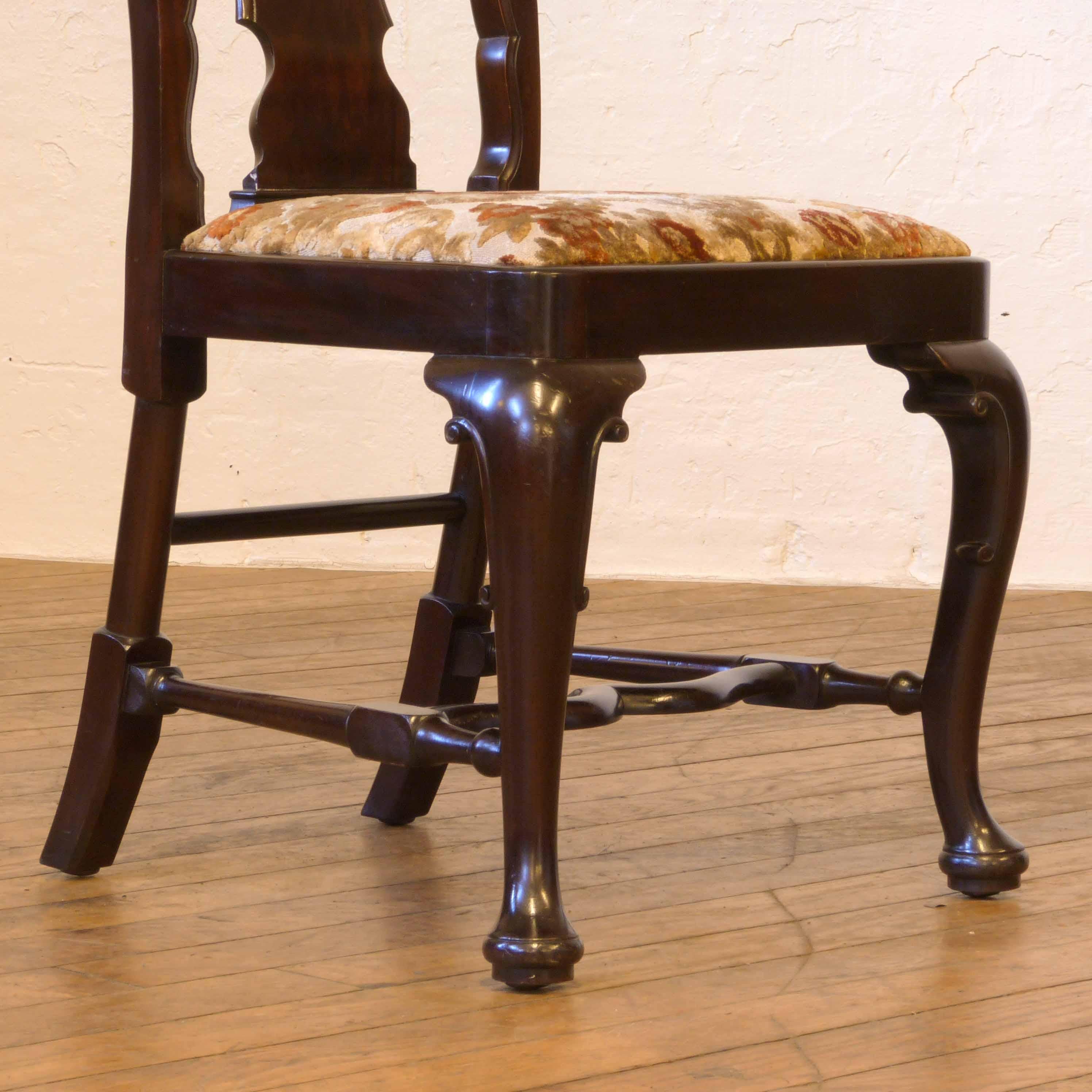 Set of Six Queen Anne Style Mahogany Chairs 3